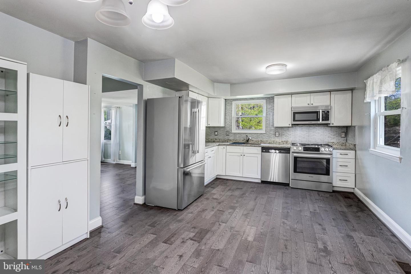 14012 GOLDEN CT, WOODBRIDGE, Virginia 22193, 3 Bedrooms Bedrooms, ,2 BathroomsBathrooms,Residential,For sale,14012 GOLDEN CT,VAPW2091172 MLS # VAPW2091172