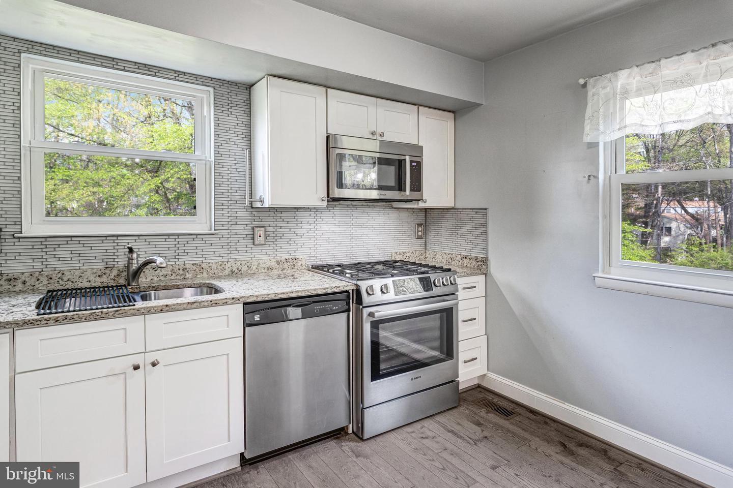14012 GOLDEN CT, WOODBRIDGE, Virginia 22193, 3 Bedrooms Bedrooms, ,2 BathroomsBathrooms,Residential,For sale,14012 GOLDEN CT,VAPW2091172 MLS # VAPW2091172