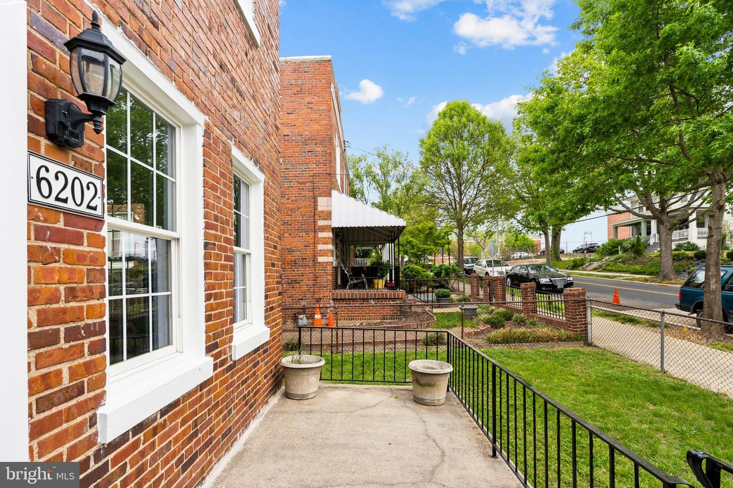 6202 5TH ST NW, WASHINGTON, District Of Columbia 20011, 3 Bedrooms Bedrooms, ,1 BathroomBathrooms,Residential,For sale,6202 5TH ST NW,DCDC2195524 MLS # DCDC2195524