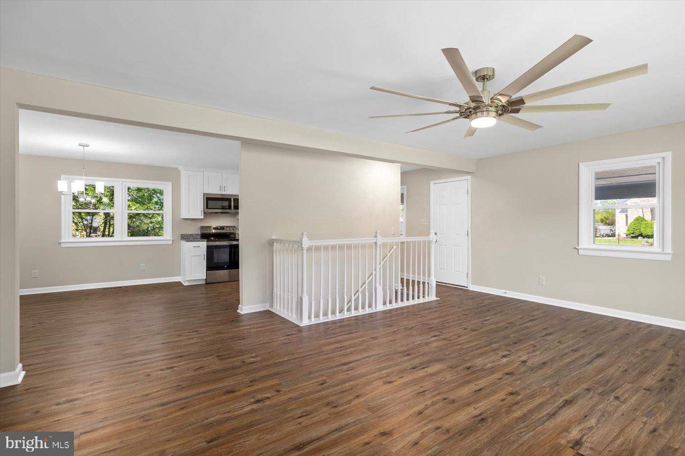 451 TRUSLOW RD, FREDERICKSBURG, Virginia 22405, 2 Bedrooms Bedrooms, 5 Rooms Rooms,1 BathroomBathrooms,Residential,For sale,451 TRUSLOW RD,VAST2037866 MLS # VAST2037866