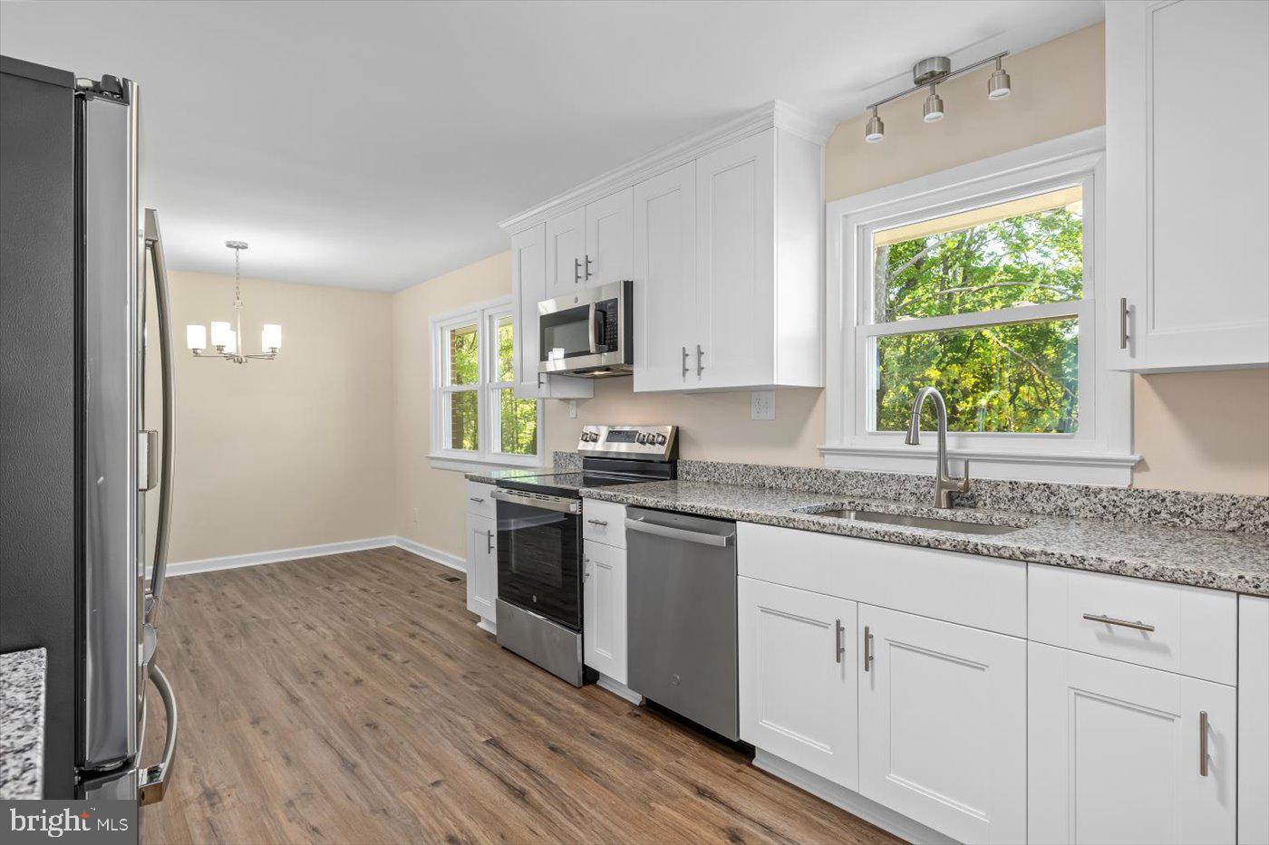 451 TRUSLOW RD, FREDERICKSBURG, Virginia 22405, 2 Bedrooms Bedrooms, 5 Rooms Rooms,1 BathroomBathrooms,Residential,For sale,451 TRUSLOW RD,VAST2037866 MLS # VAST2037866