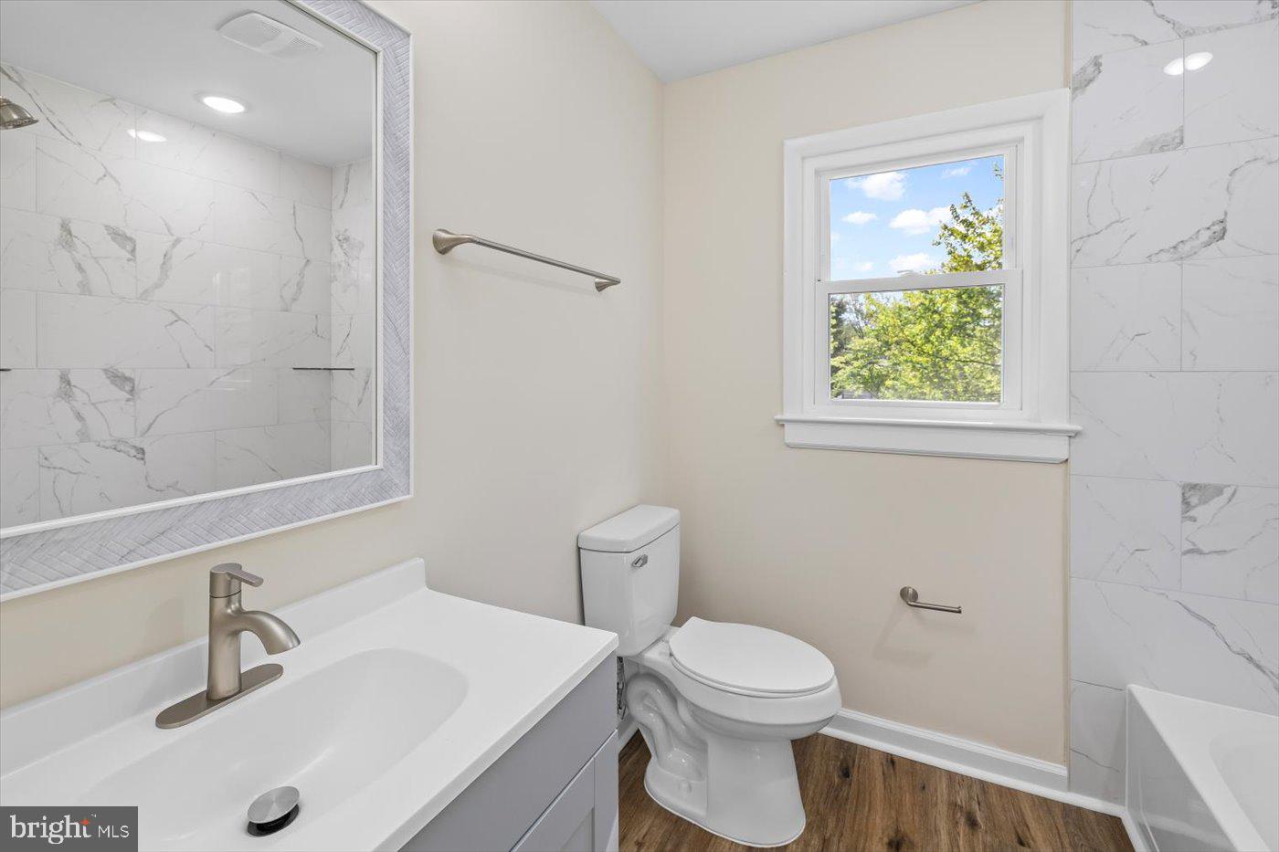 451 TRUSLOW RD, FREDERICKSBURG, Virginia 22405, 2 Bedrooms Bedrooms, 5 Rooms Rooms,1 BathroomBathrooms,Residential,For sale,451 TRUSLOW RD,VAST2037866 MLS # VAST2037866