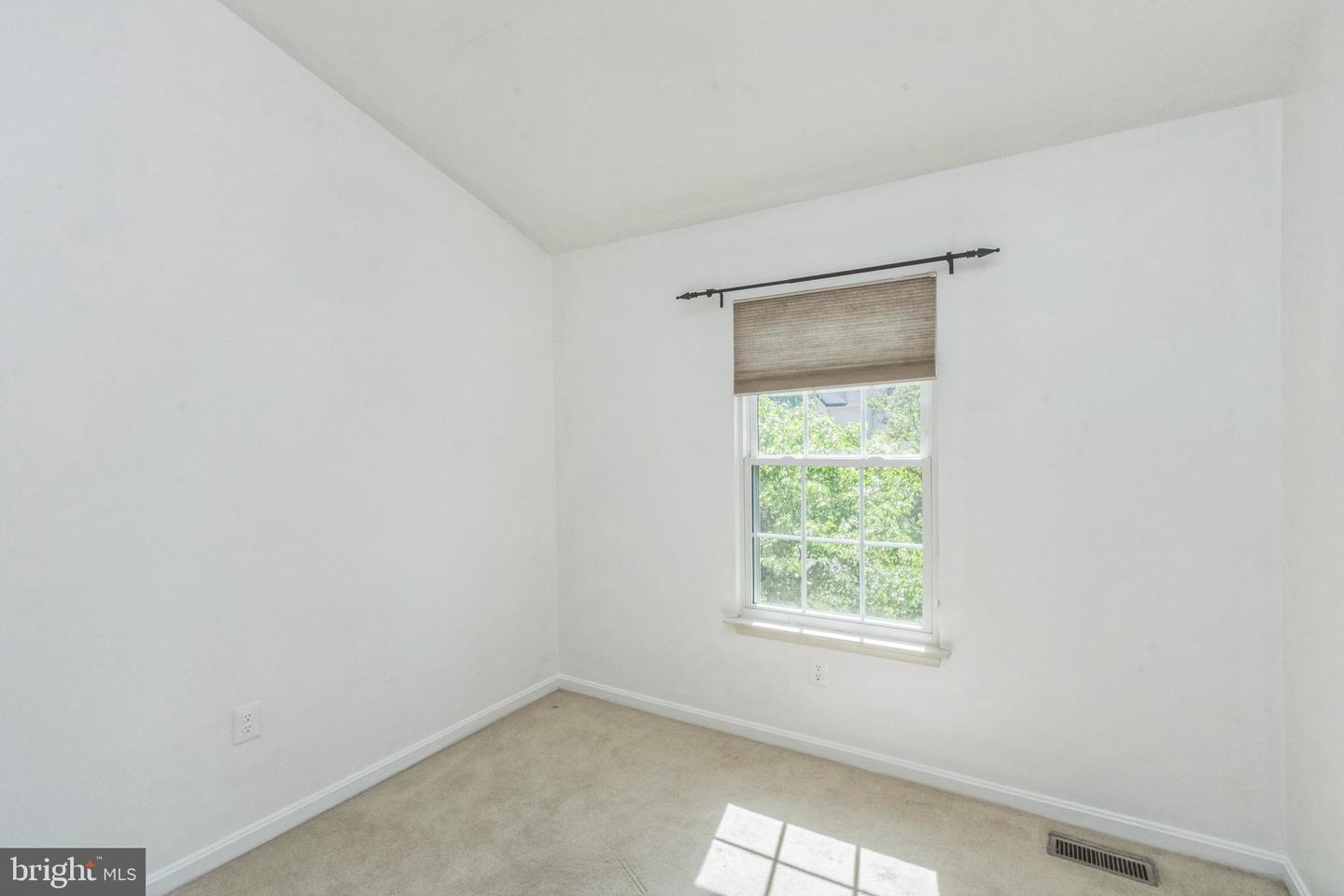 15777 WIDEWATER DR, DUMFRIES, Virginia 22025, 3 Bedrooms Bedrooms, ,3 BathroomsBathrooms,Residential,For sale,15777 WIDEWATER DR,VAPW2092238 MLS # VAPW2092238