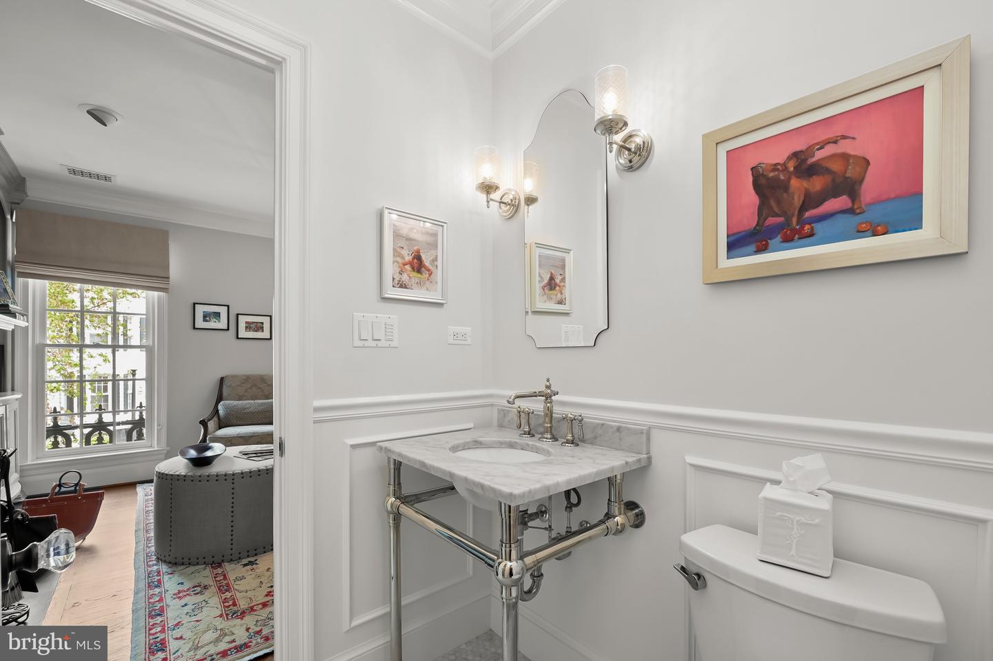 209 10TH ST SE, WASHINGTON, District Of Columbia 20003, 4 Bedrooms Bedrooms, ,3 BathroomsBathrooms,Residential,For sale,209 10TH ST SE,DCDC2196906 MLS # DCDC2196906