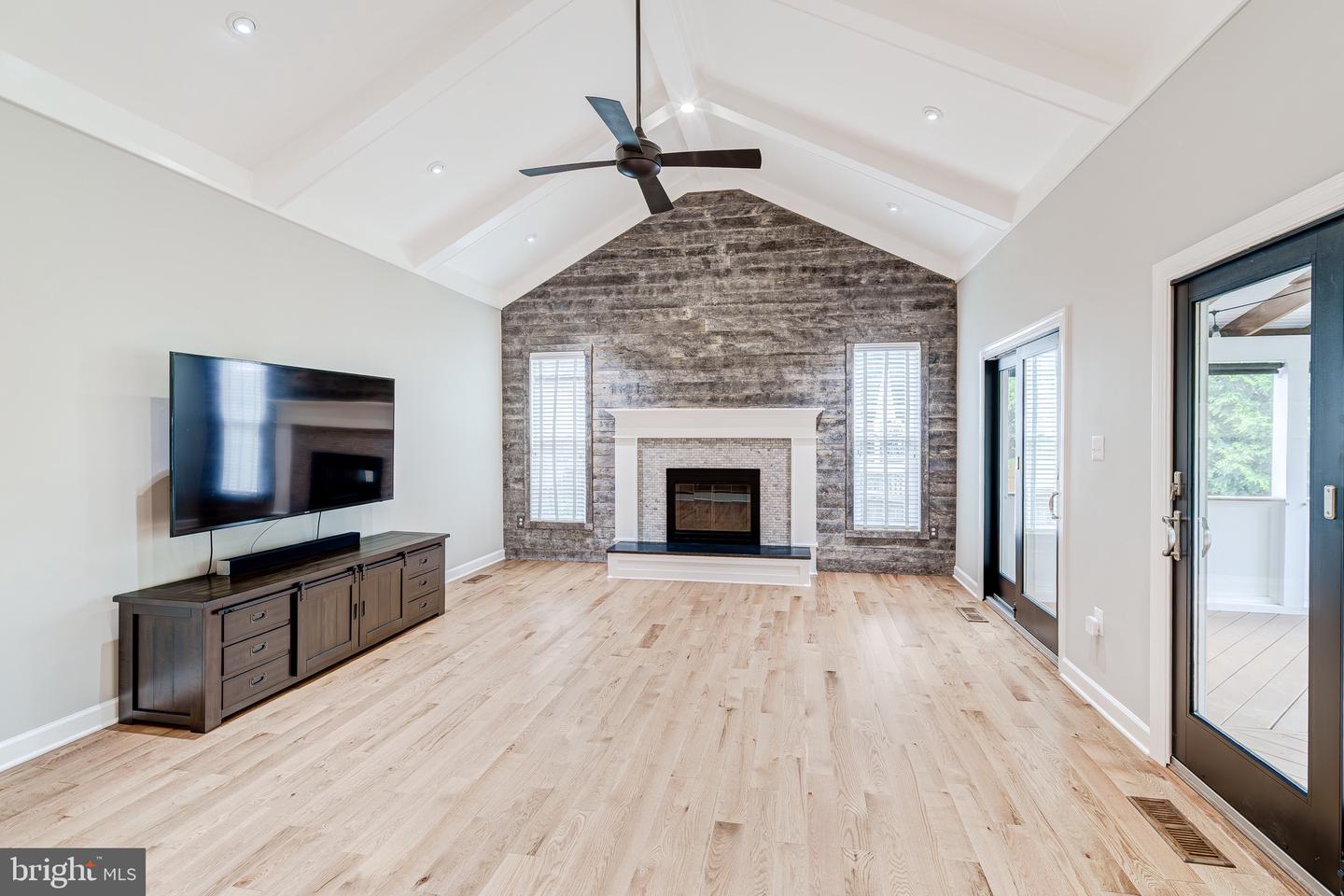 1303 CAMPBELL CT NE, LEESBURG, Virginia 20176, 4 Bedrooms Bedrooms, ,3 BathroomsBathrooms,Residential,For sale,1303 CAMPBELL CT NE,VALO2094594 MLS # VALO2094594