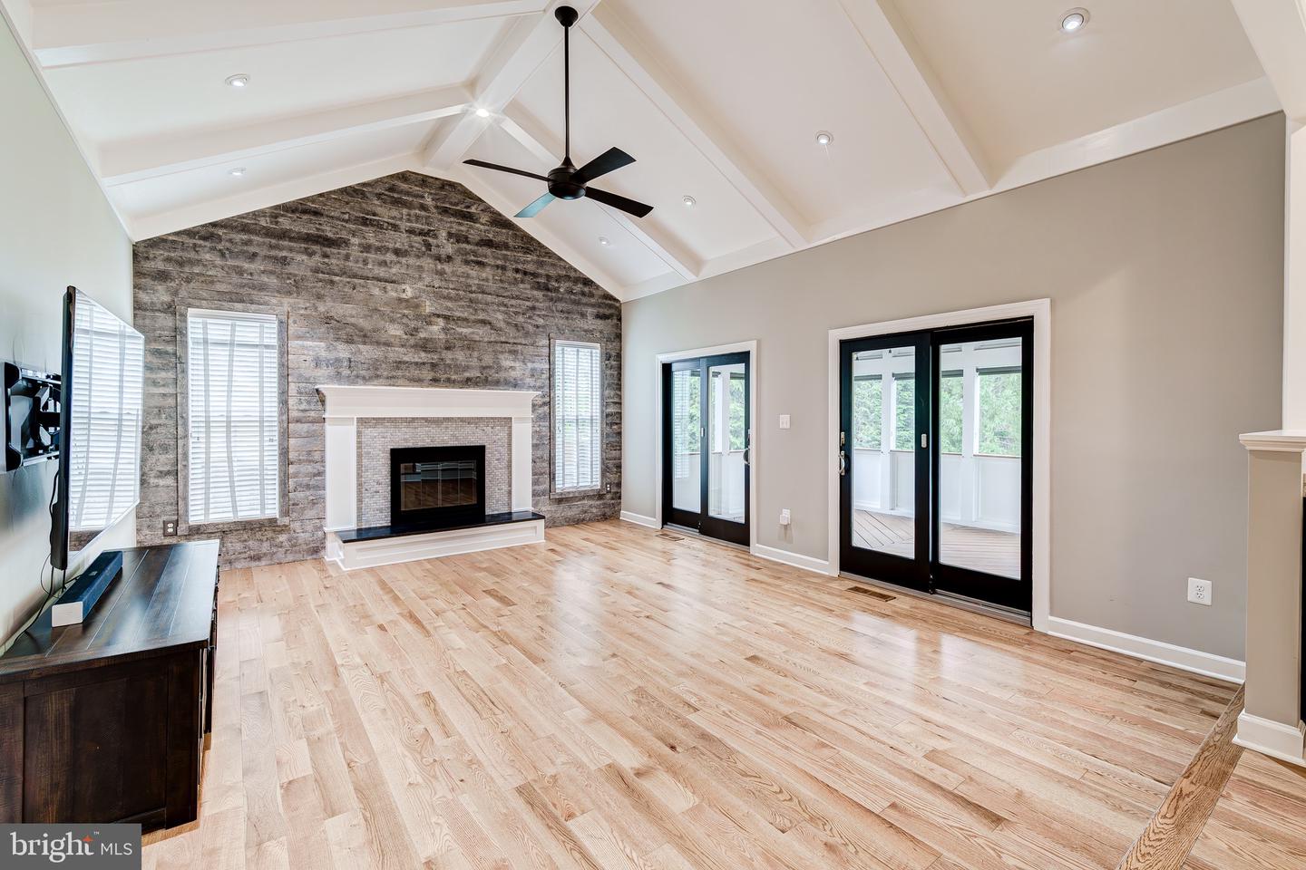 1303 CAMPBELL CT NE, LEESBURG, Virginia 20176, 4 Bedrooms Bedrooms, ,3 BathroomsBathrooms,Residential,For sale,1303 CAMPBELL CT NE,VALO2094594 MLS # VALO2094594
