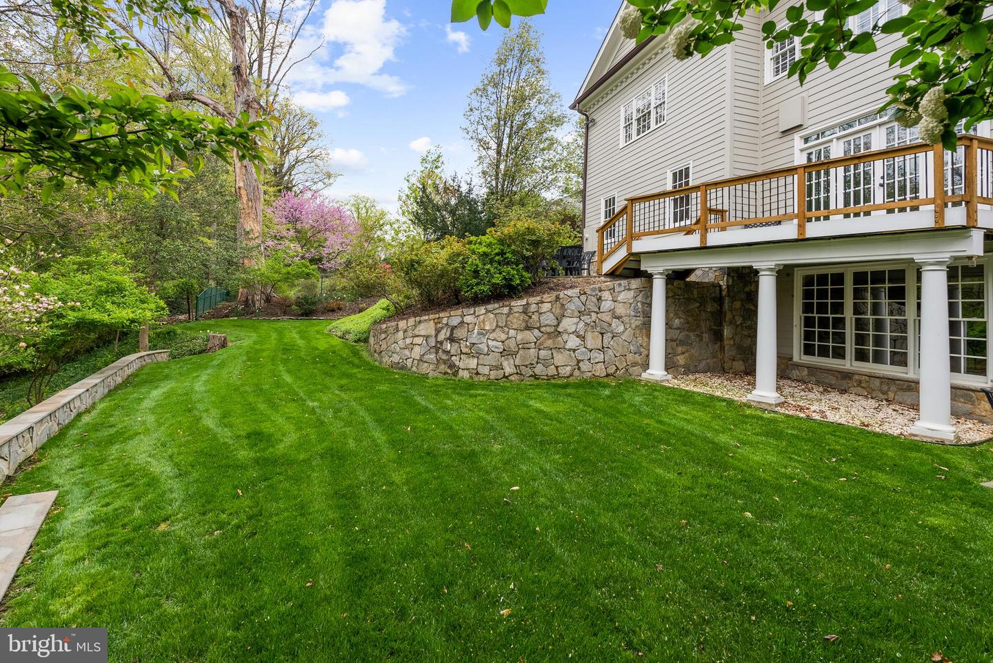 2501 N LINCOLN ST, ARLINGTON, Virginia 22207, 5 Bedrooms Bedrooms, ,5 BathroomsBathrooms,Residential,For sale,2501 N LINCOLN ST,VAAR2056474 MLS # VAAR2056474