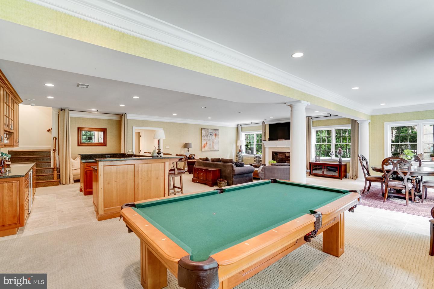 2501 N LINCOLN ST, ARLINGTON, Virginia 22207, 5 Bedrooms Bedrooms, ,5 BathroomsBathrooms,Residential,For sale,2501 N LINCOLN ST,VAAR2056474 MLS # VAAR2056474
