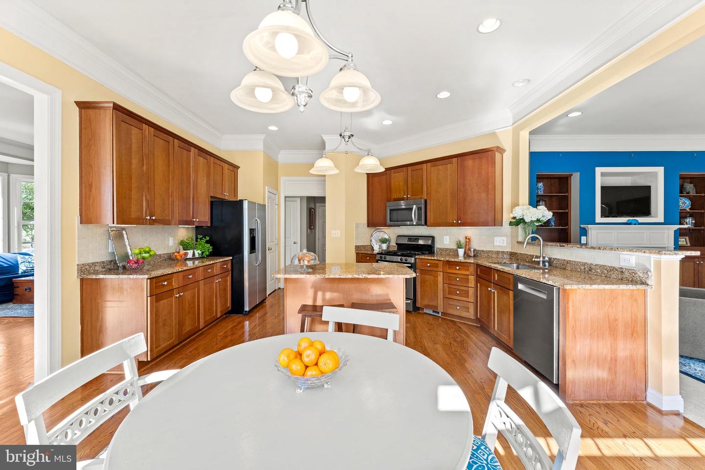9338 FALLING WATER DR, BRISTOW, Virginia 20136, 5 Bedrooms Bedrooms, ,3 BathroomsBathrooms,Residential,For sale,9338 FALLING WATER DR,VAPW2092786 MLS # VAPW2092786