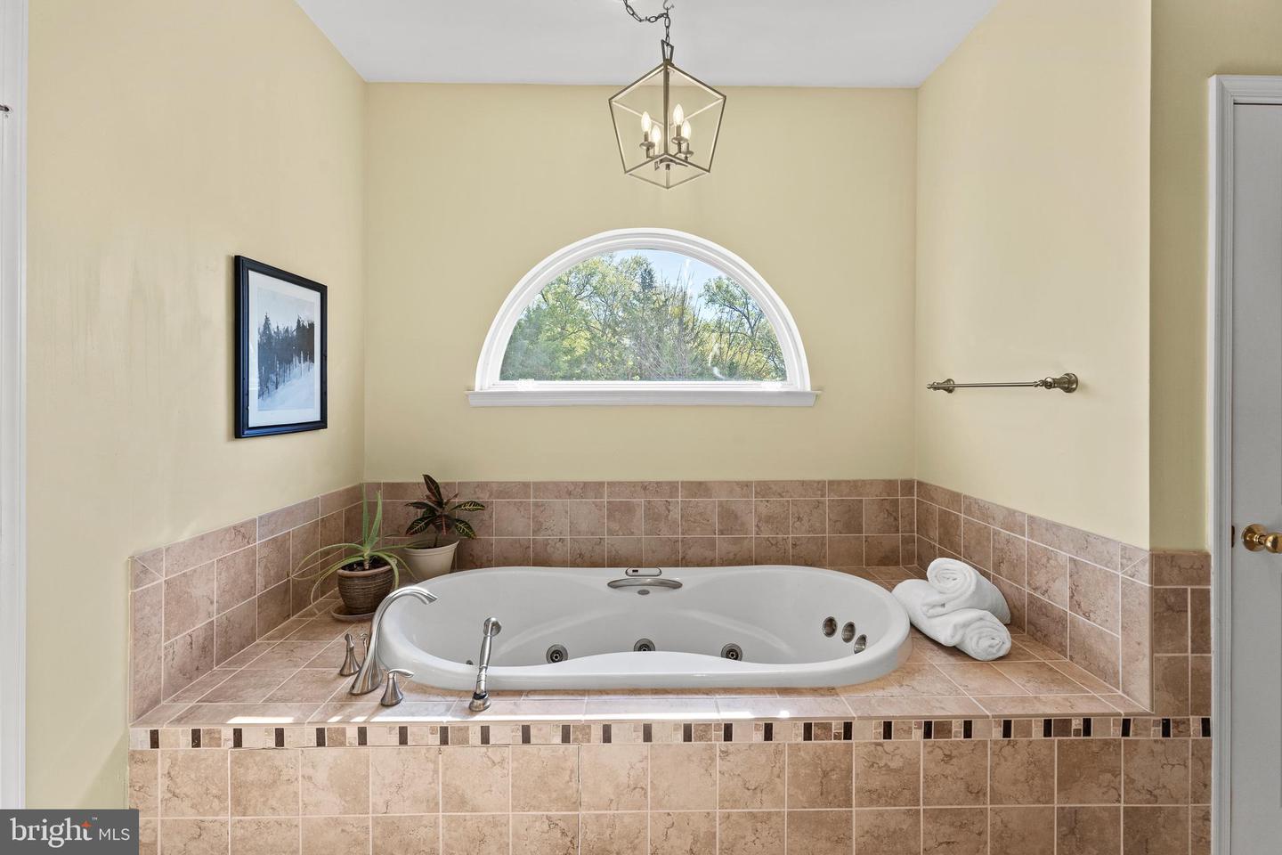 9338 FALLING WATER DR, BRISTOW, Virginia 20136, 5 Bedrooms Bedrooms, ,3 BathroomsBathrooms,Residential,For sale,9338 FALLING WATER DR,VAPW2092786 MLS # VAPW2092786