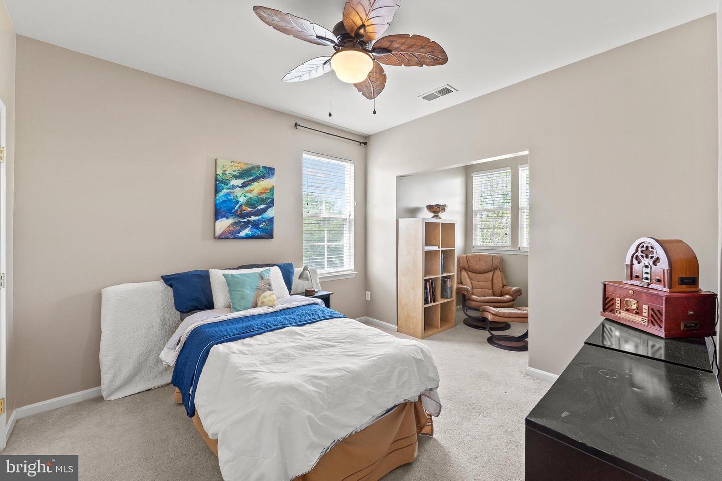 9338 FALLING WATER DR, BRISTOW, Virginia 20136, 5 Bedrooms Bedrooms, ,3 BathroomsBathrooms,Residential,For sale,9338 FALLING WATER DR,VAPW2092786 MLS # VAPW2092786