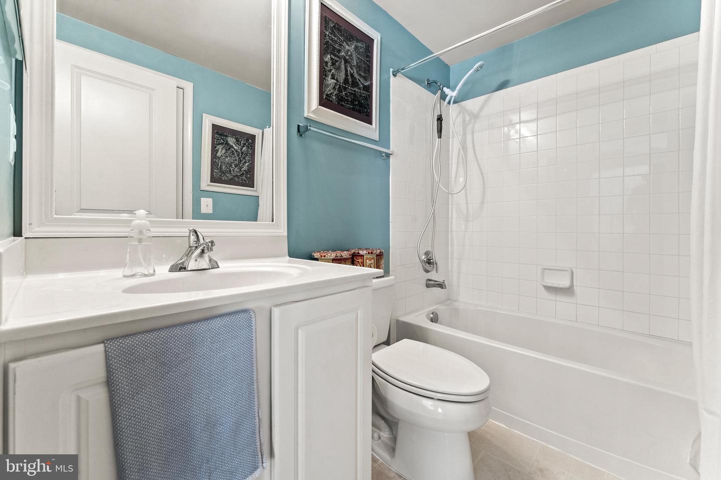 9338 FALLING WATER DR, BRISTOW, Virginia 20136, 5 Bedrooms Bedrooms, ,3 BathroomsBathrooms,Residential,For sale,9338 FALLING WATER DR,VAPW2092786 MLS # VAPW2092786