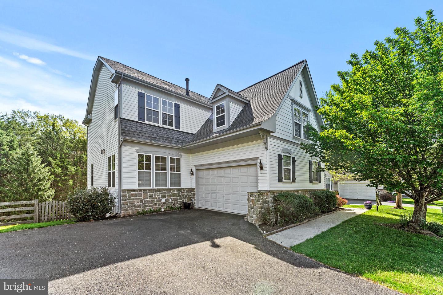 9338 FALLING WATER DR, BRISTOW, Virginia 20136, 5 Bedrooms Bedrooms, ,3 BathroomsBathrooms,Residential,For sale,9338 FALLING WATER DR,VAPW2092786 MLS # VAPW2092786