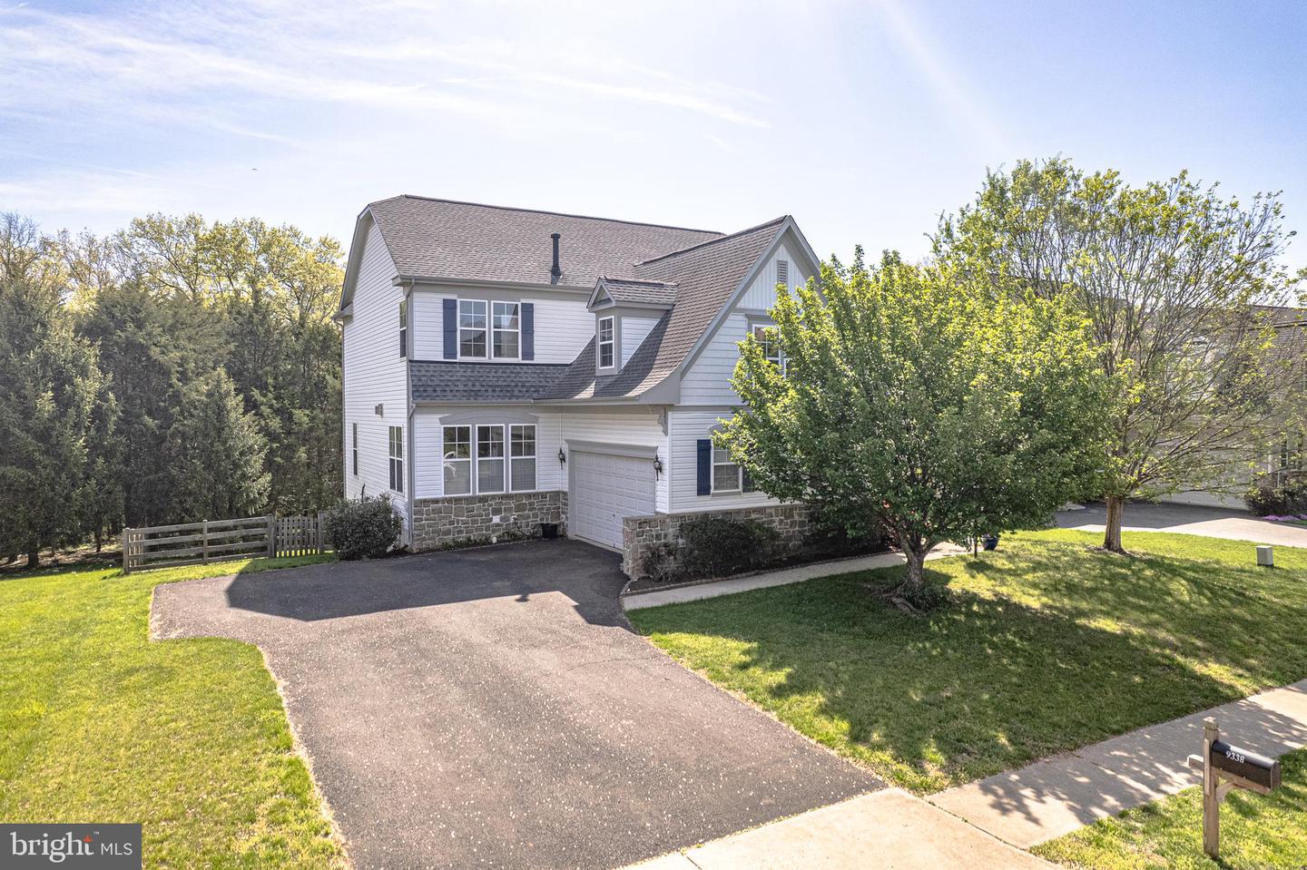 9338 FALLING WATER DR, BRISTOW, Virginia 20136, 5 Bedrooms Bedrooms, ,3 BathroomsBathrooms,Residential,For sale,9338 FALLING WATER DR,VAPW2092786 MLS # VAPW2092786