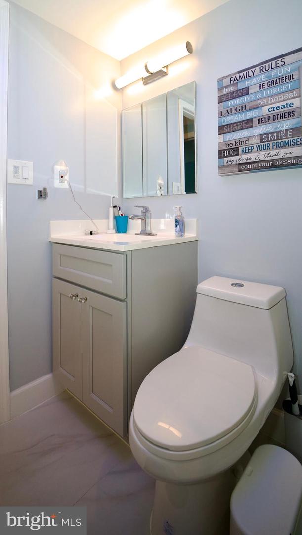 4225-A AMERICANA DR #4225A, ANNANDALE, Virginia 22003, 2 Bedrooms Bedrooms, ,1 BathroomBathrooms,Residential,For sale,4225-A AMERICANA DR #4225A,VAFX2236266 MLS # VAFX2236266