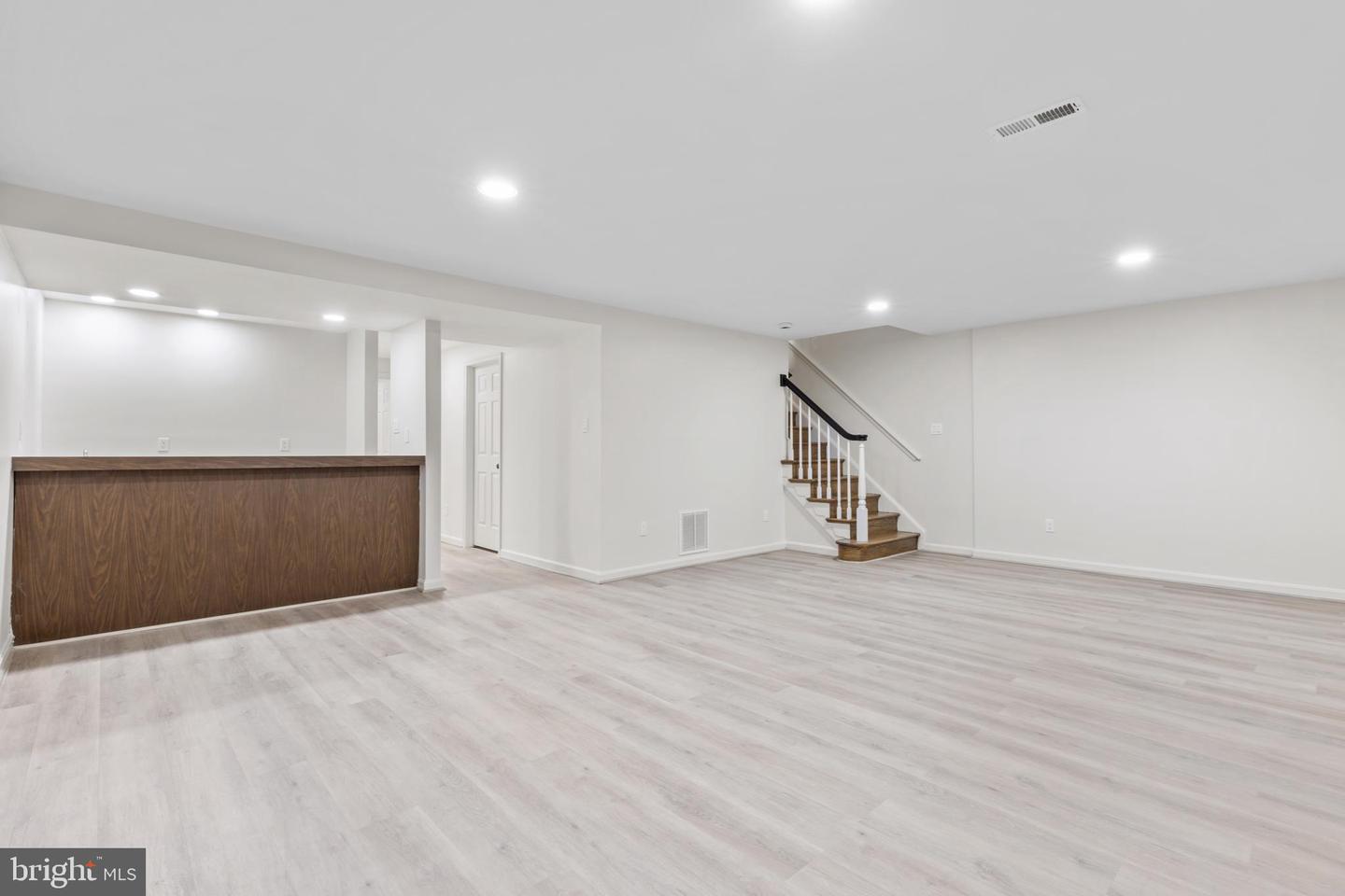 6661 MADISON MCLEAN, MCLEAN, Virginia 22101, 3 Bedrooms Bedrooms, ,3 BathroomsBathrooms,Residential,For sale,6661 MADISON MCLEAN,VAFX2236050 MLS # VAFX2236050
