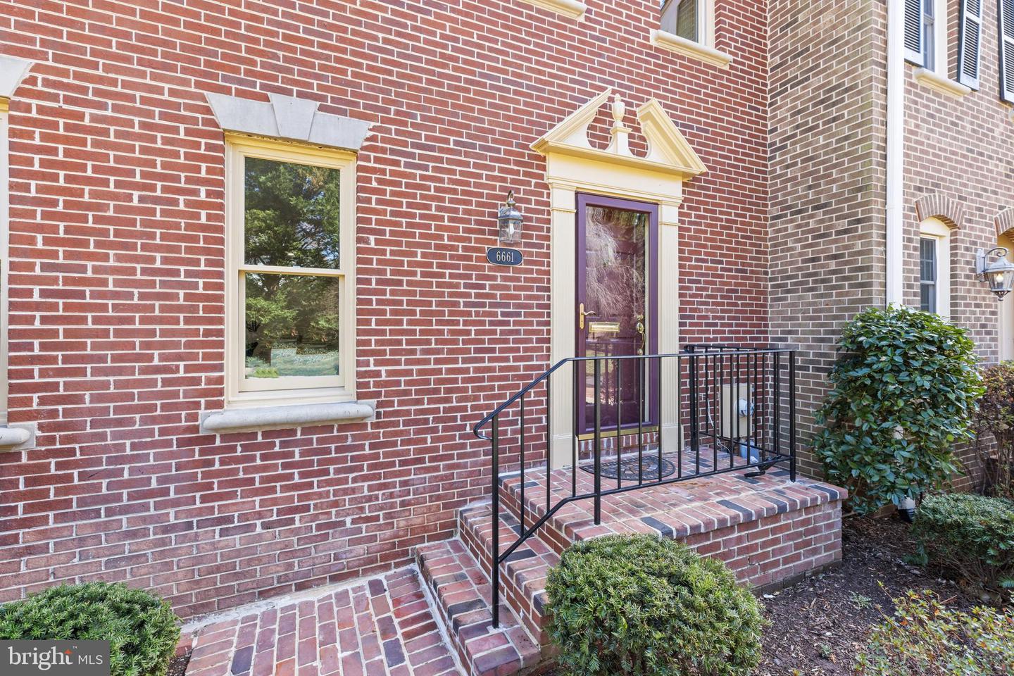 6661 MADISON MCLEAN, MCLEAN, Virginia 22101, 3 Bedrooms Bedrooms, ,3 BathroomsBathrooms,Residential,For sale,6661 MADISON MCLEAN,VAFX2236050 MLS # VAFX2236050