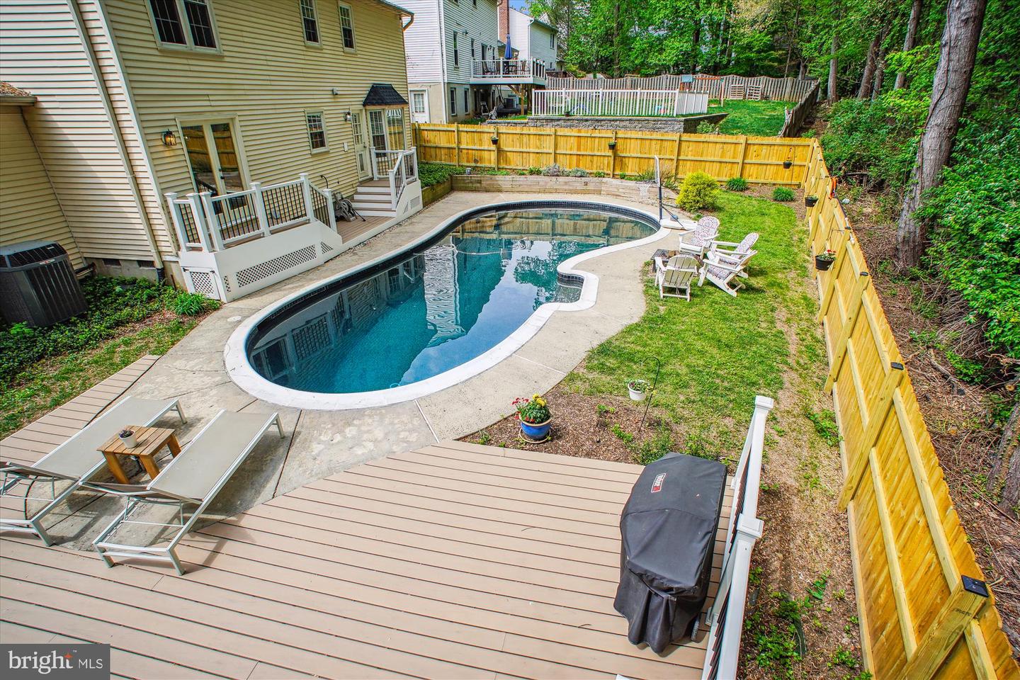 9822 FIVE OAKS RD, FAIRFAX, Virginia 22031, 4 Bedrooms Bedrooms, ,2 BathroomsBathrooms,Residential,For sale,9822 FIVE OAKS RD,VAFX2236112 MLS # VAFX2236112