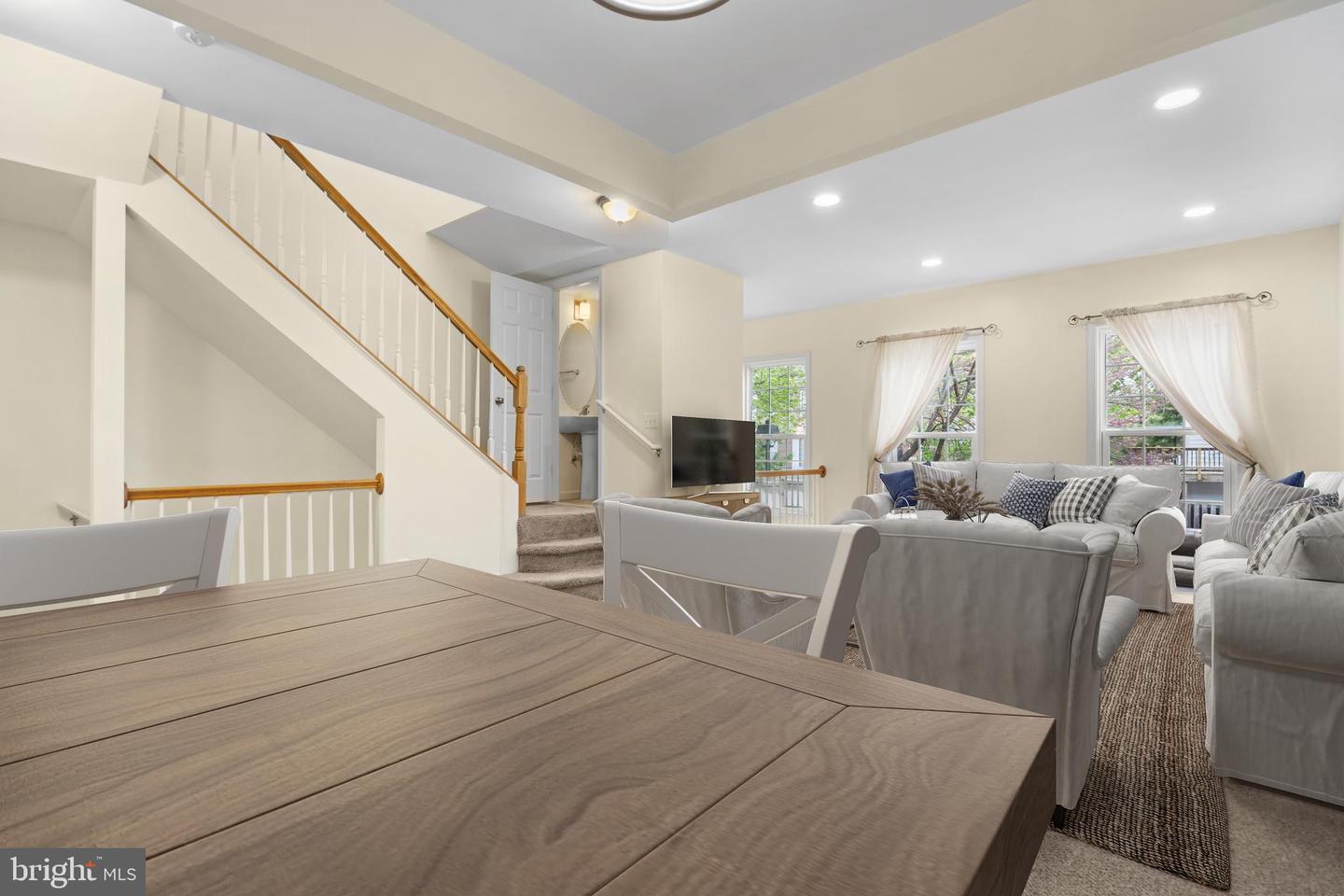 13961 GILL BROOK LN, CENTREVILLE, Virginia 20121, 3 Bedrooms Bedrooms, ,3 BathroomsBathrooms,Residential,For sale,13961 GILL BROOK LN,VAFX2236350 MLS # VAFX2236350