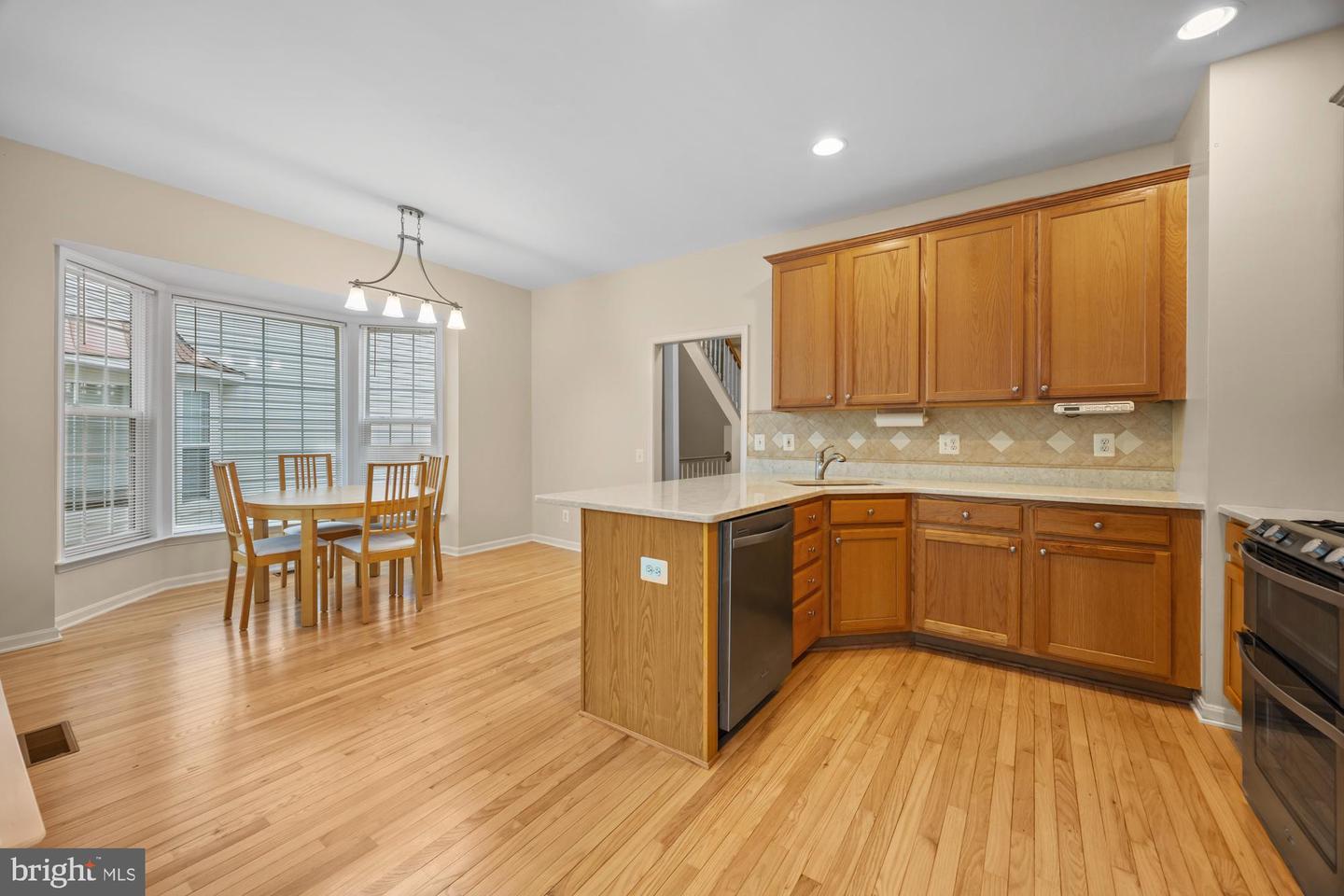 13961 GILL BROOK LN, CENTREVILLE, Virginia 20121, 3 Bedrooms Bedrooms, ,3 BathroomsBathrooms,Residential,For sale,13961 GILL BROOK LN,VAFX2236350 MLS # VAFX2236350