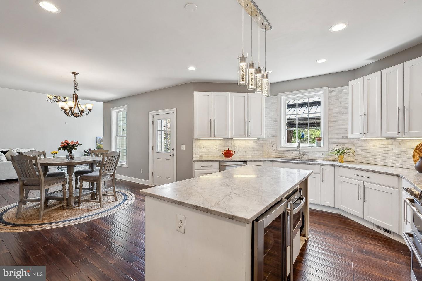 7124 BEULAH ST, ALEXANDRIA, Virginia 22315, 6 Bedrooms Bedrooms, ,5 BathroomsBathrooms,Residential,For sale,7124 BEULAH ST,VAFX2236420 MLS # VAFX2236420