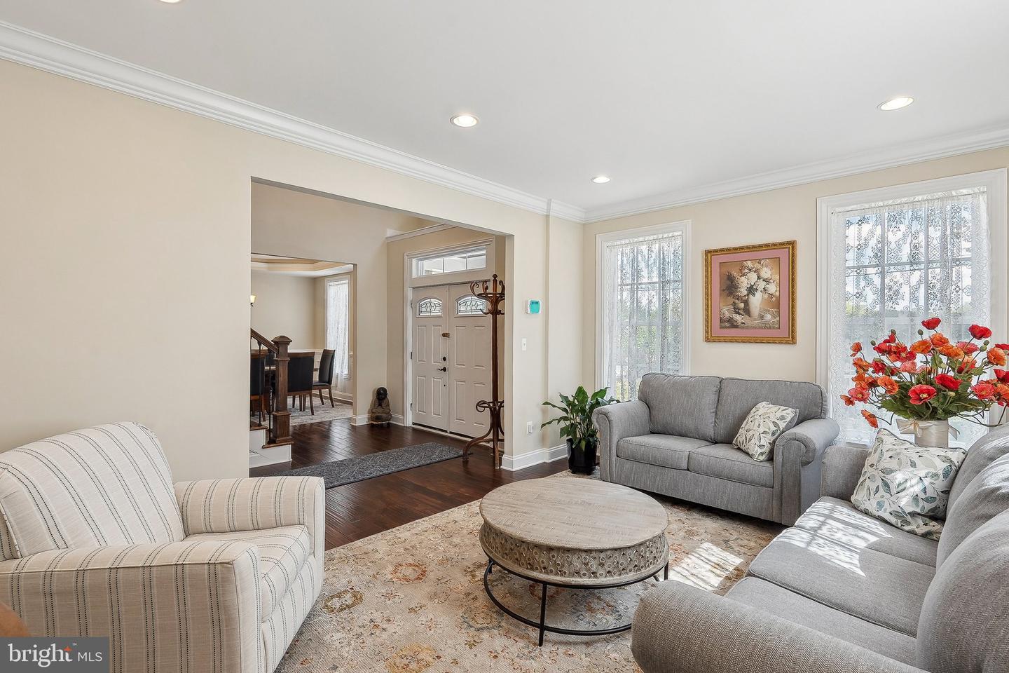 7124 BEULAH ST, ALEXANDRIA, Virginia 22315, 6 Bedrooms Bedrooms, ,5 BathroomsBathrooms,Residential,For sale,7124 BEULAH ST,VAFX2236420 MLS # VAFX2236420
