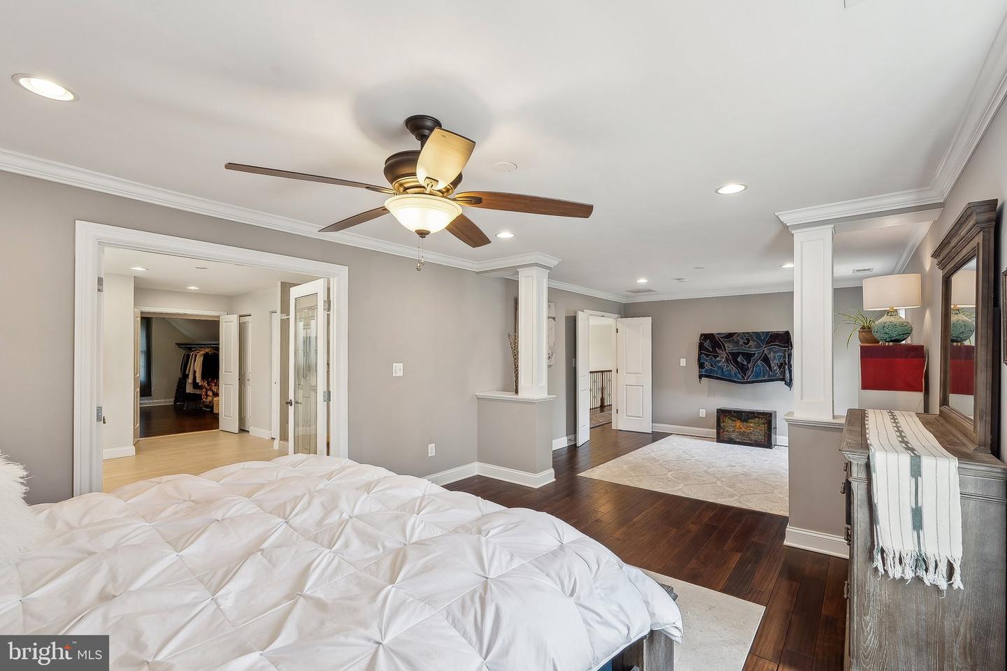 7124 BEULAH ST, ALEXANDRIA, Virginia 22315, 6 Bedrooms Bedrooms, ,5 BathroomsBathrooms,Residential,For sale,7124 BEULAH ST,VAFX2236420 MLS # VAFX2236420