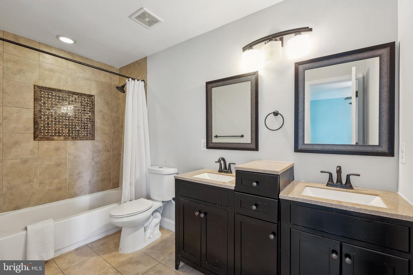 7124 BEULAH ST, ALEXANDRIA, Virginia 22315, 6 Bedrooms Bedrooms, ,5 BathroomsBathrooms,Residential,For sale,7124 BEULAH ST,VAFX2236420 MLS # VAFX2236420