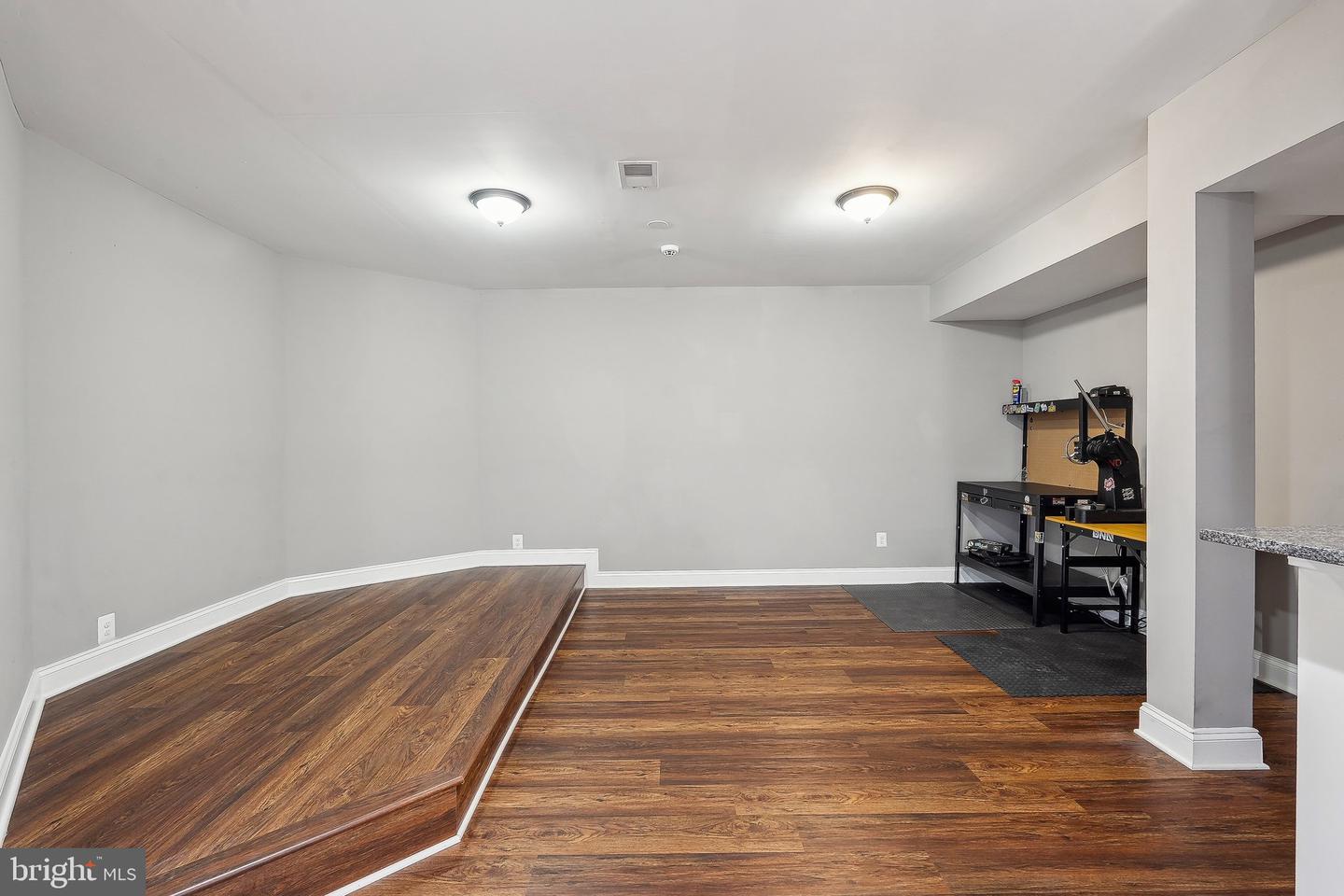 7124 BEULAH ST, ALEXANDRIA, Virginia 22315, 6 Bedrooms Bedrooms, ,5 BathroomsBathrooms,Residential,For sale,7124 BEULAH ST,VAFX2236420 MLS # VAFX2236420