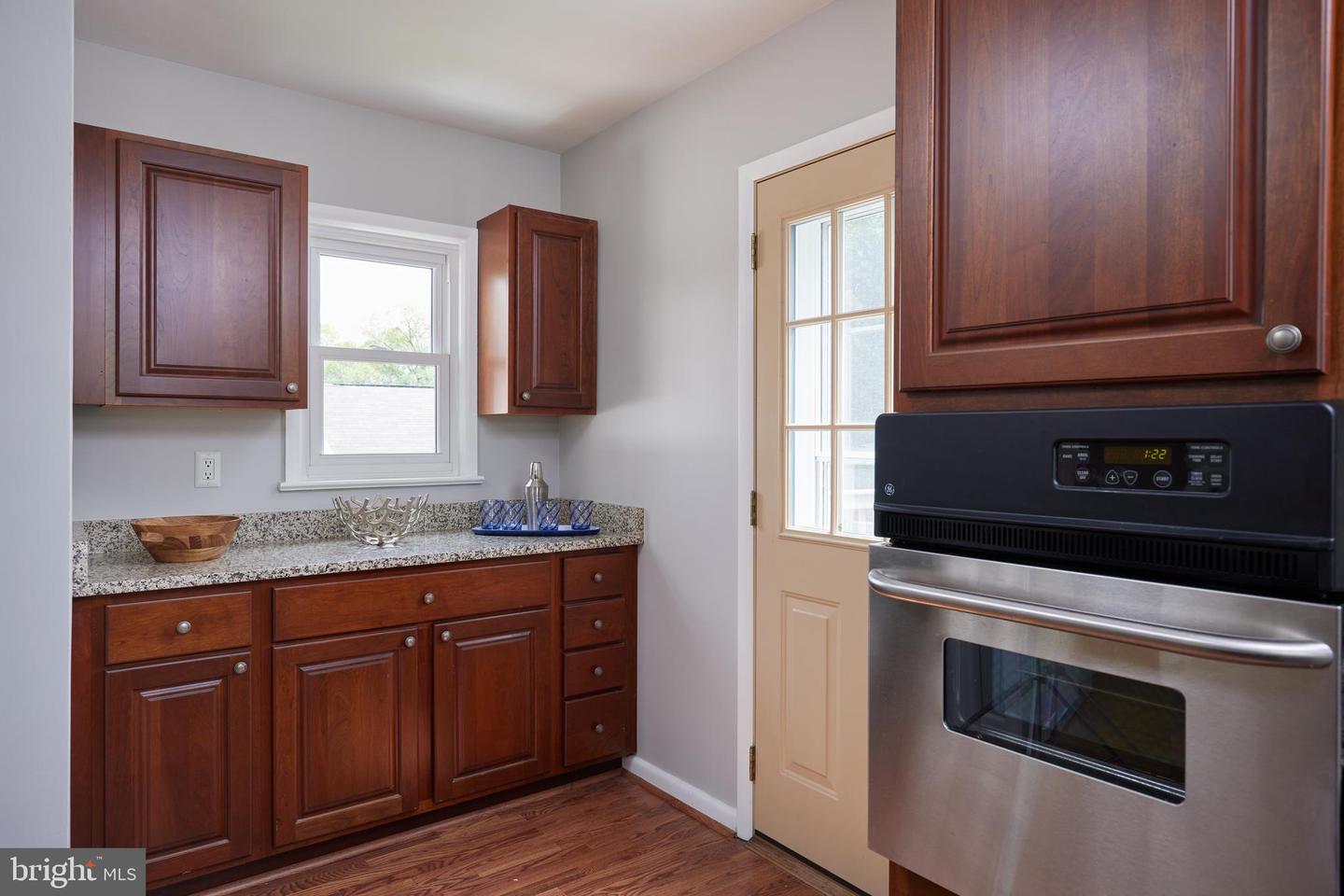 5924 2ND ST N, ARLINGTON, Virginia 22203, 4 Bedrooms Bedrooms, ,2 BathroomsBathrooms,Residential,For sale,5924 2ND ST N,VAAR2056550 MLS # VAAR2056550