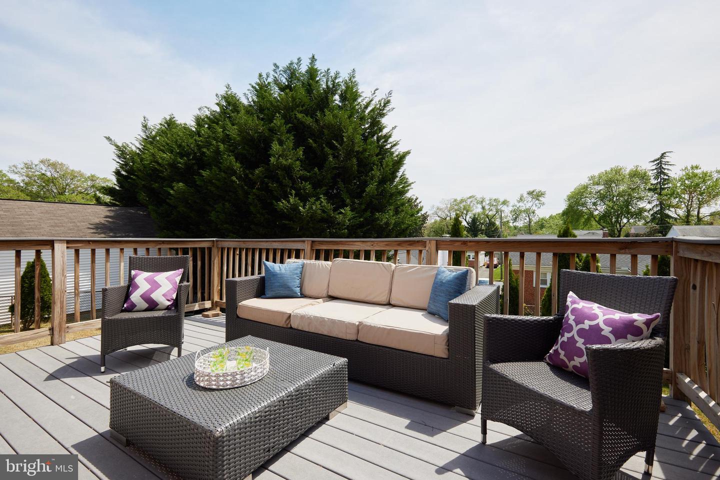 5924 2ND ST N, ARLINGTON, Virginia 22203, 4 Bedrooms Bedrooms, ,2 BathroomsBathrooms,Residential,For sale,5924 2ND ST N,VAAR2056550 MLS # VAAR2056550
