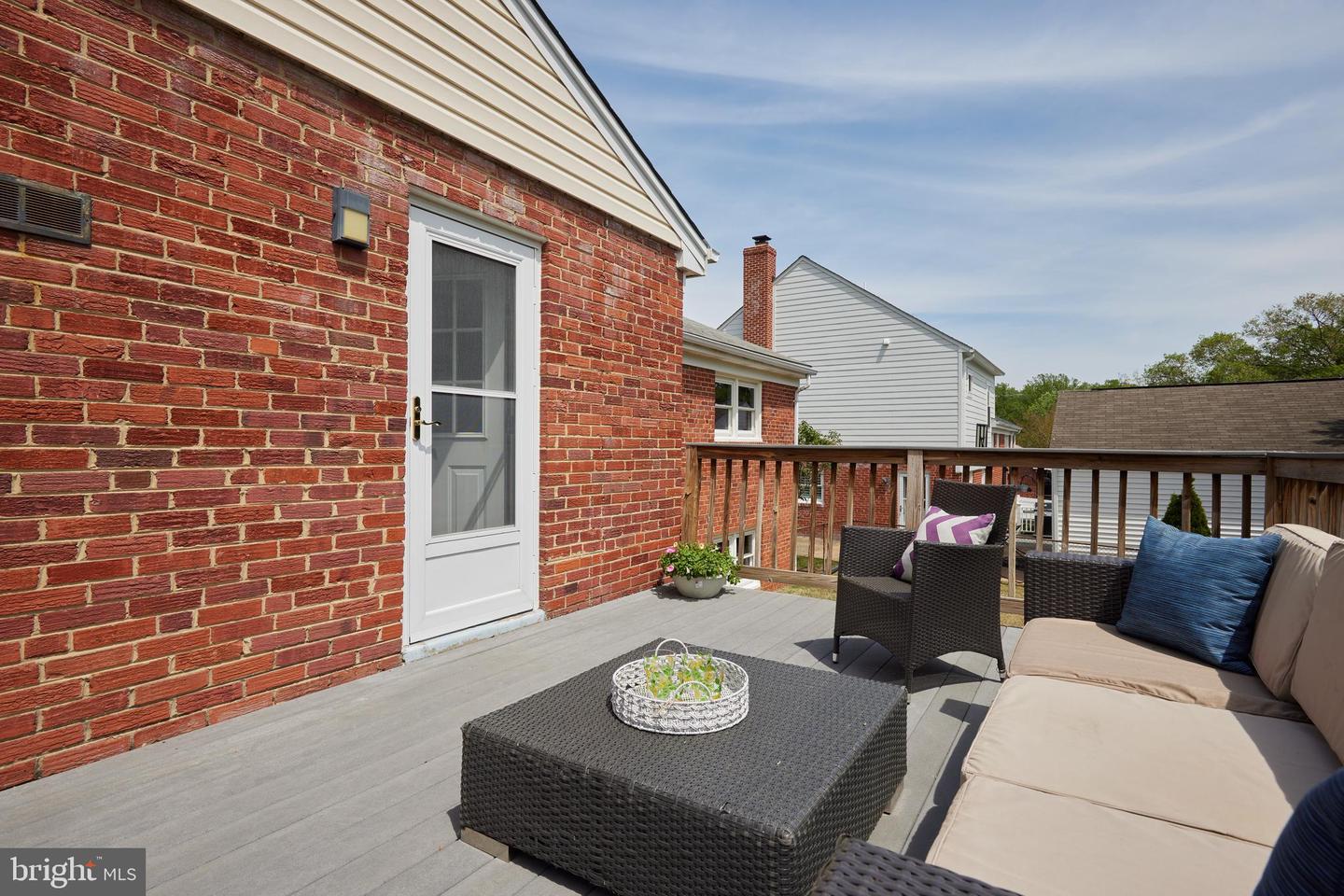 5924 2ND ST N, ARLINGTON, Virginia 22203, 4 Bedrooms Bedrooms, ,2 BathroomsBathrooms,Residential,For sale,5924 2ND ST N,VAAR2056550 MLS # VAAR2056550