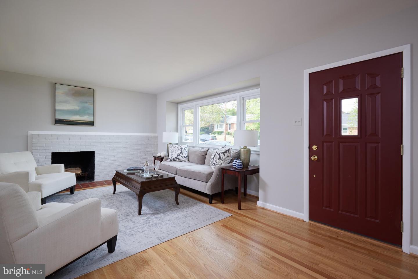 5924 2ND ST N, ARLINGTON, Virginia 22203, 4 Bedrooms Bedrooms, ,2 BathroomsBathrooms,Residential,For sale,5924 2ND ST N,VAAR2056550 MLS # VAAR2056550