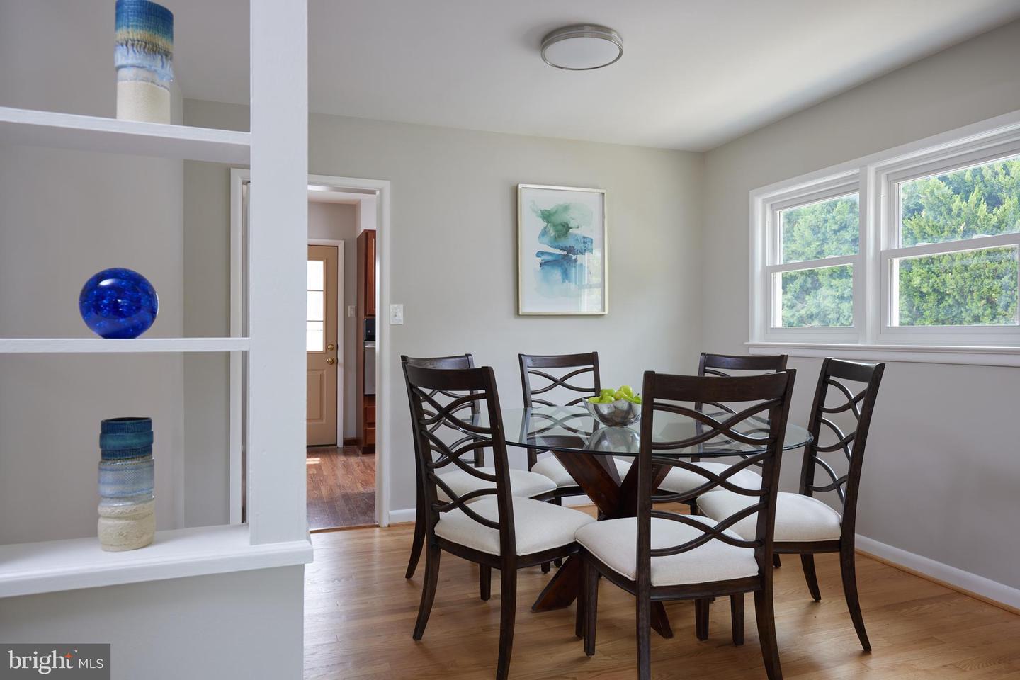 5924 2ND ST N, ARLINGTON, Virginia 22203, 4 Bedrooms Bedrooms, ,2 BathroomsBathrooms,Residential,For sale,5924 2ND ST N,VAAR2056550 MLS # VAAR2056550