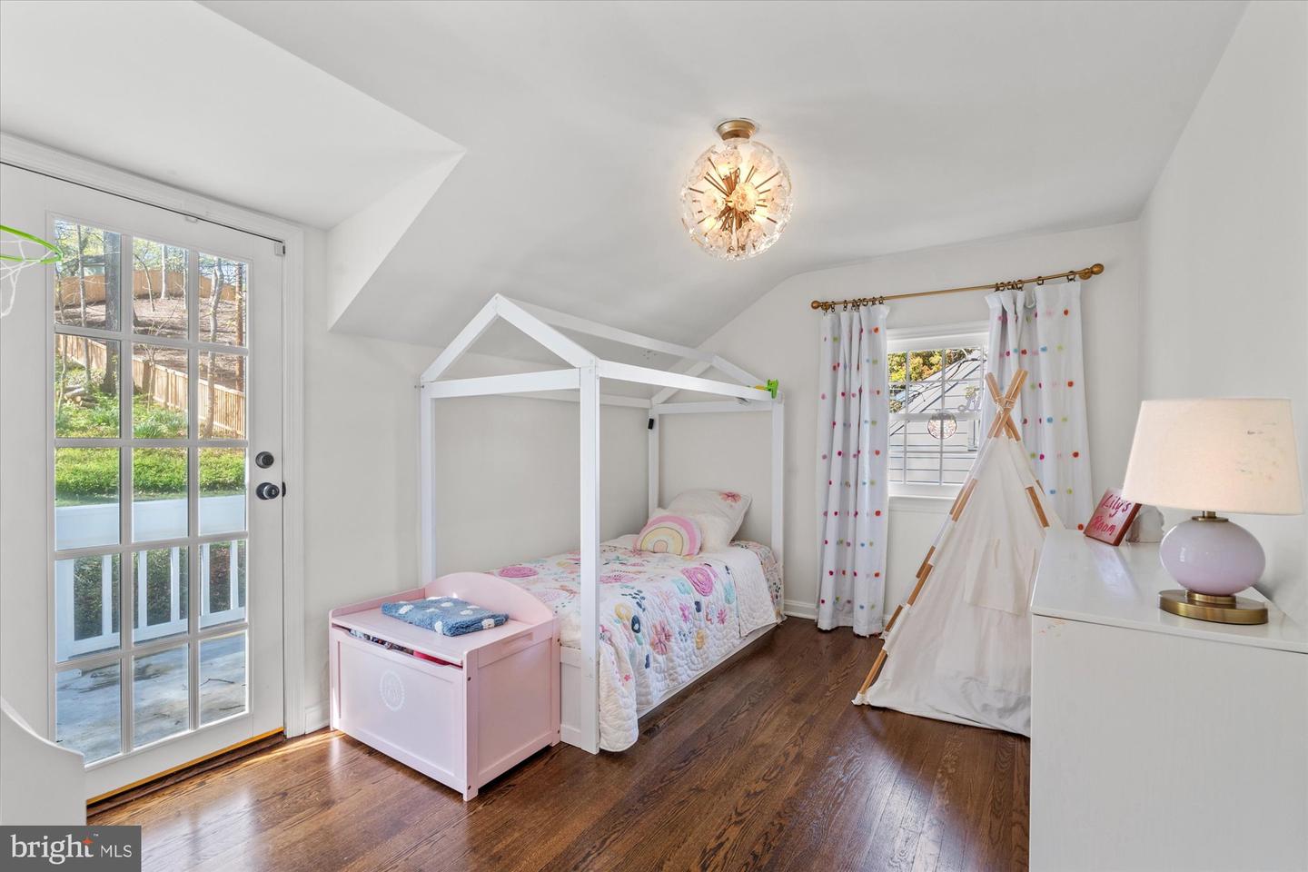 3306 OLD DOMINION BLVD, ALEXANDRIA, Virginia 22305, 3 Bedrooms Bedrooms, ,2 BathroomsBathrooms,Residential,For sale,3306 OLD DOMINION BLVD,VAAX2044600 MLS # VAAX2044600