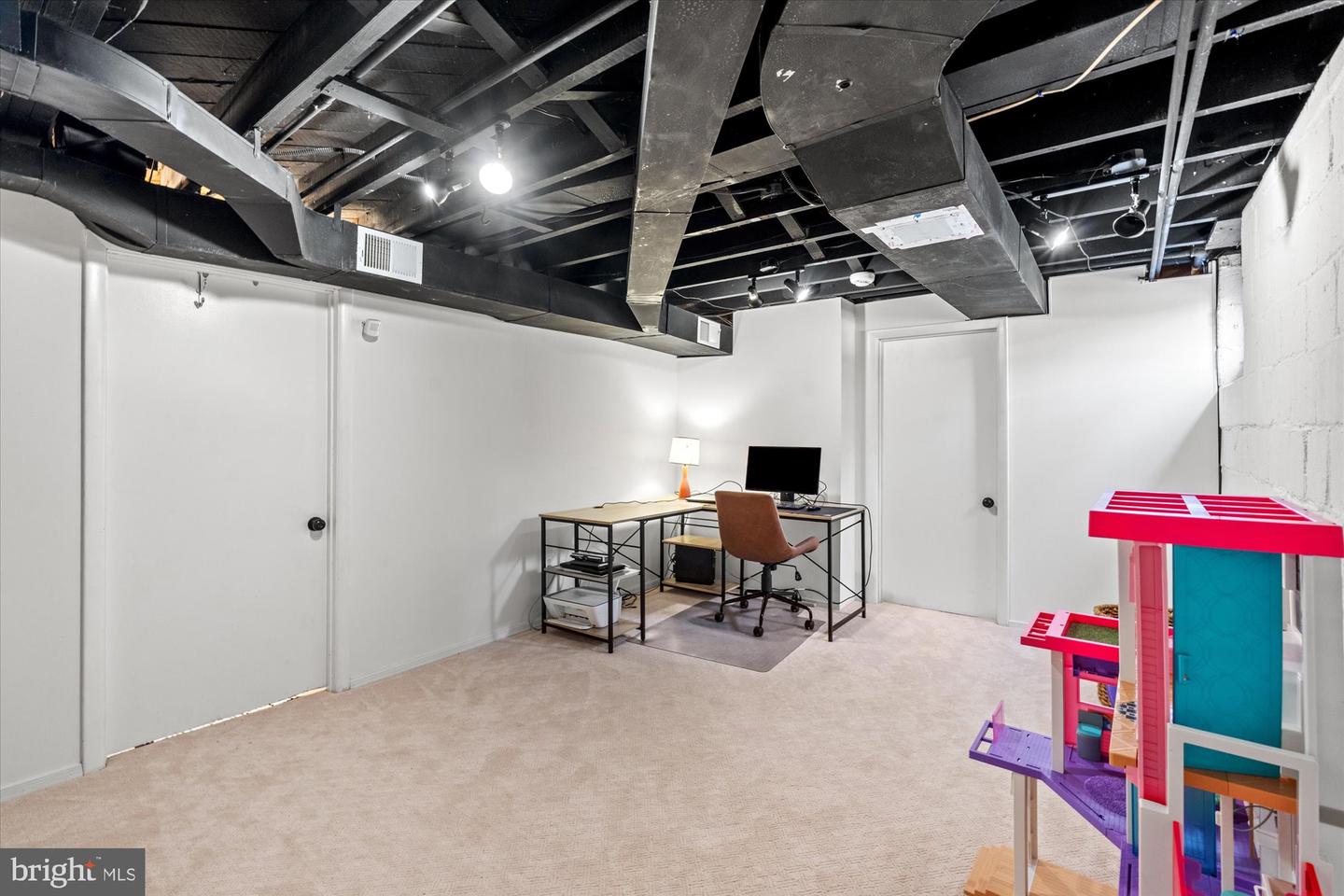 3306 OLD DOMINION BLVD, ALEXANDRIA, Virginia 22305, 3 Bedrooms Bedrooms, ,2 BathroomsBathrooms,Residential,For sale,3306 OLD DOMINION BLVD,VAAX2044600 MLS # VAAX2044600