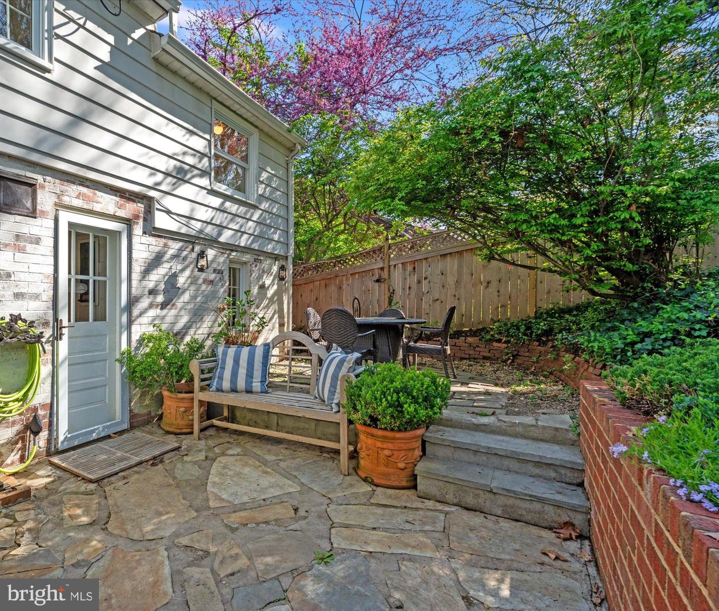 3306 OLD DOMINION BLVD, ALEXANDRIA, Virginia 22305, 3 Bedrooms Bedrooms, ,2 BathroomsBathrooms,Residential,For sale,3306 OLD DOMINION BLVD,VAAX2044600 MLS # VAAX2044600