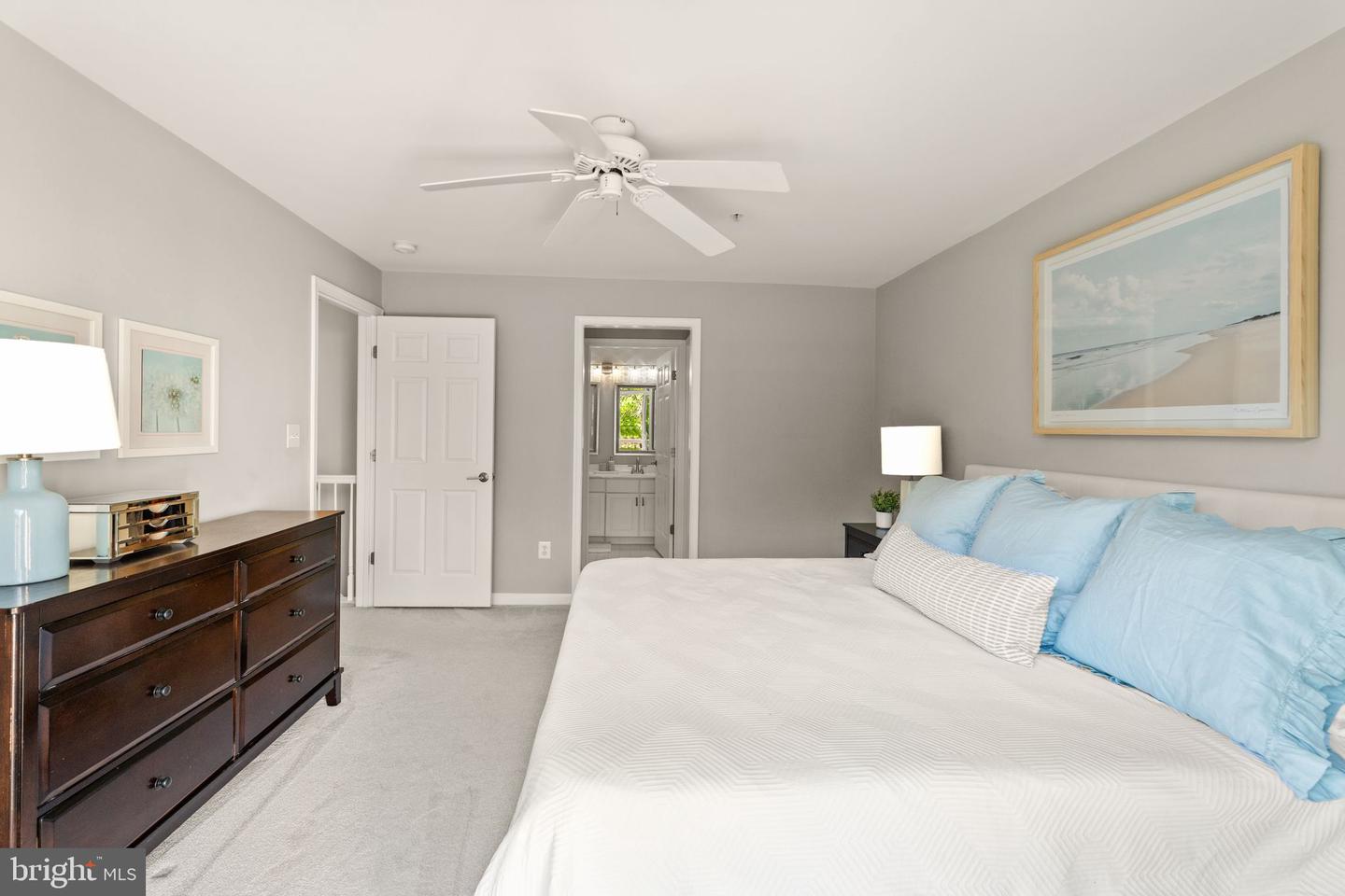 1926 CRESCENT PARK DR #30A, RESTON, Virginia 20190, 2 Bedrooms Bedrooms, ,2 BathroomsBathrooms,Residential,For sale,1926 CRESCENT PARK DR #30A,VAFX2236526 MLS # VAFX2236526