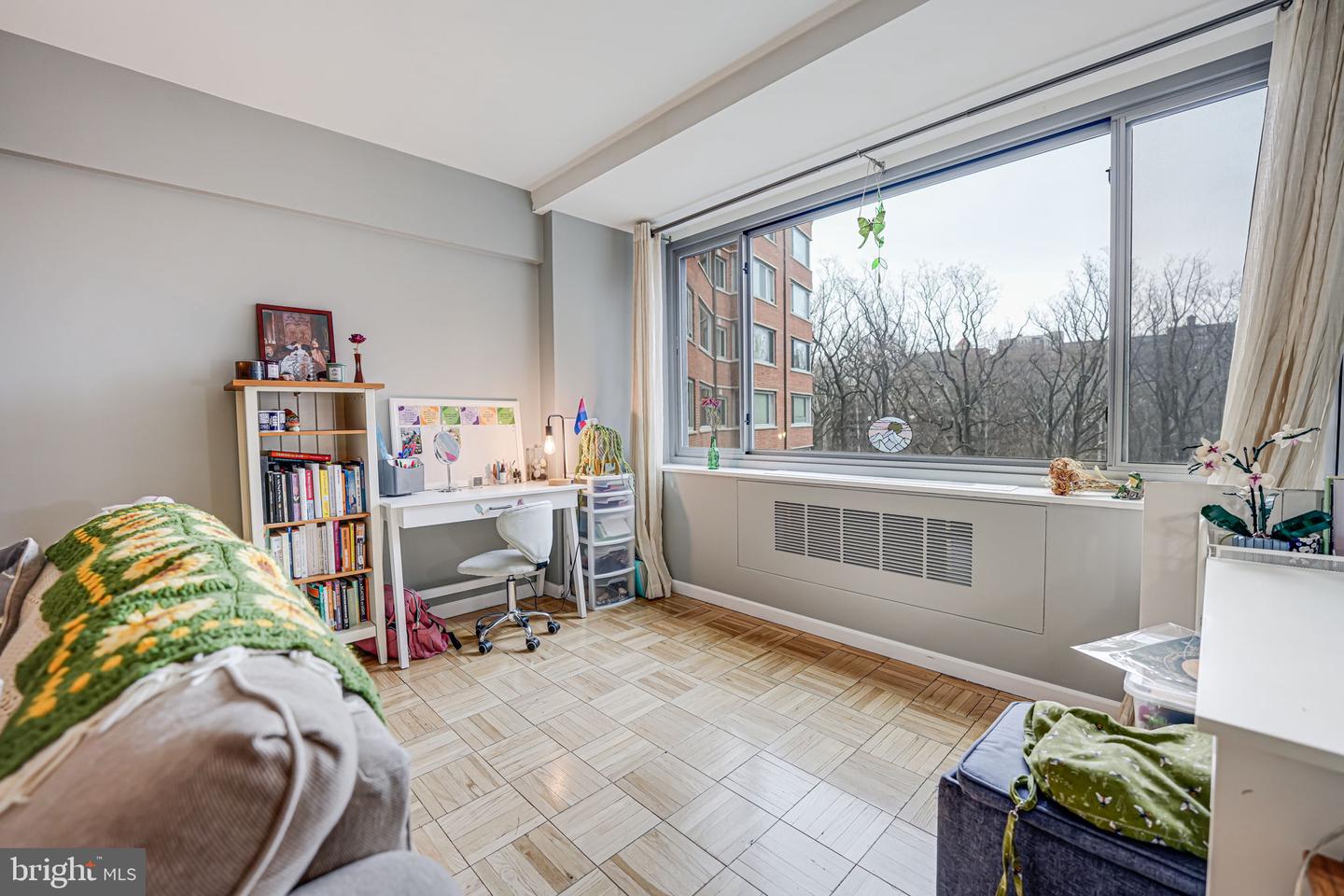 4200 CATHEDRAL AVE NW #809, WASHINGTON, District Of Columbia 20016, 1 Bedroom Bedrooms, ,1 BathroomBathrooms,Residential,For sale,4200 CATHEDRAL AVE NW #809,DCDC2197488 MLS # DCDC2197488