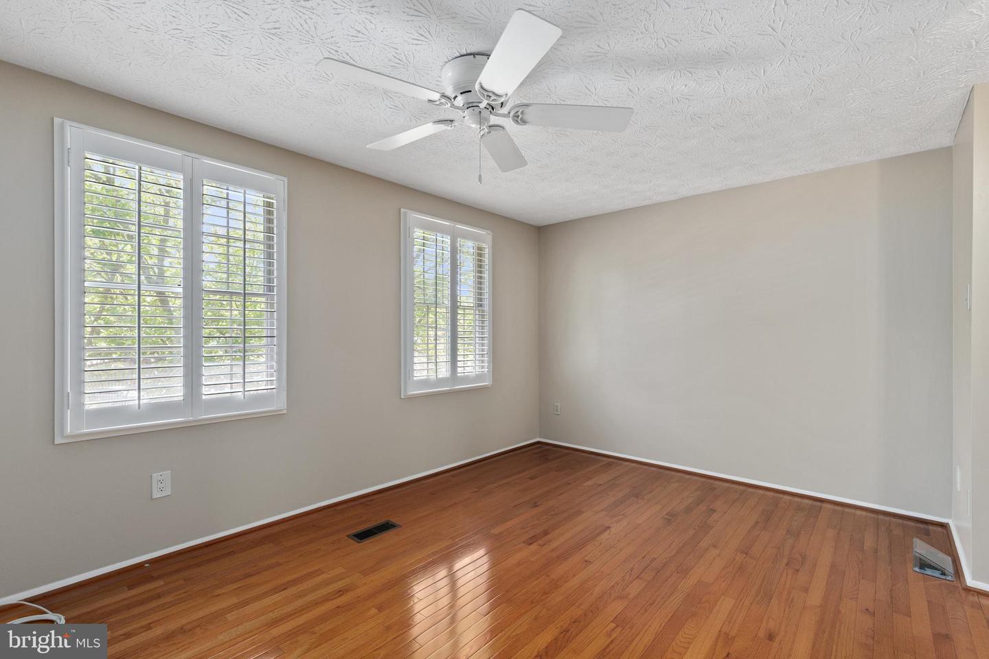 1668 HARVEST GREEN CT, RESTON, Virginia 20194, 2 Bedrooms Bedrooms, ,1 BathroomBathrooms,Residential,For sale,1668 HARVEST GREEN CT,VAFX2236608 MLS # VAFX2236608