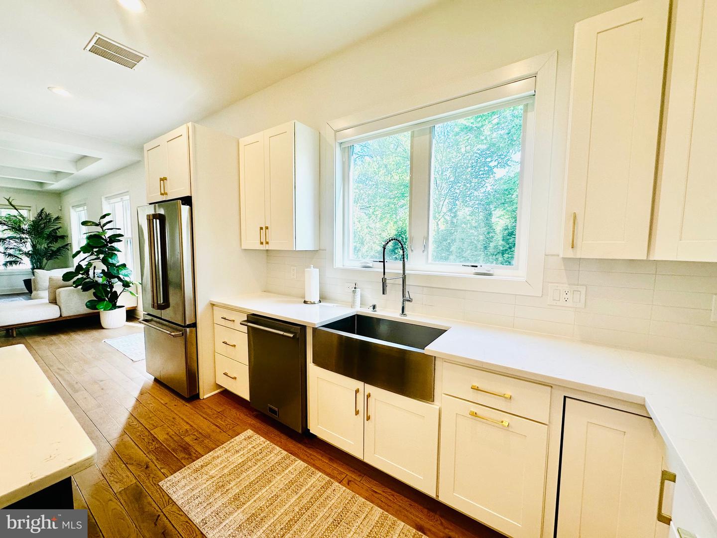2033 GRIFFITH RD, FALLS CHURCH, Virginia 22043, 6 Bedrooms Bedrooms, ,5 BathroomsBathrooms,Residential,For sale,2033 GRIFFITH RD,VAFX2236646 MLS # VAFX2236646