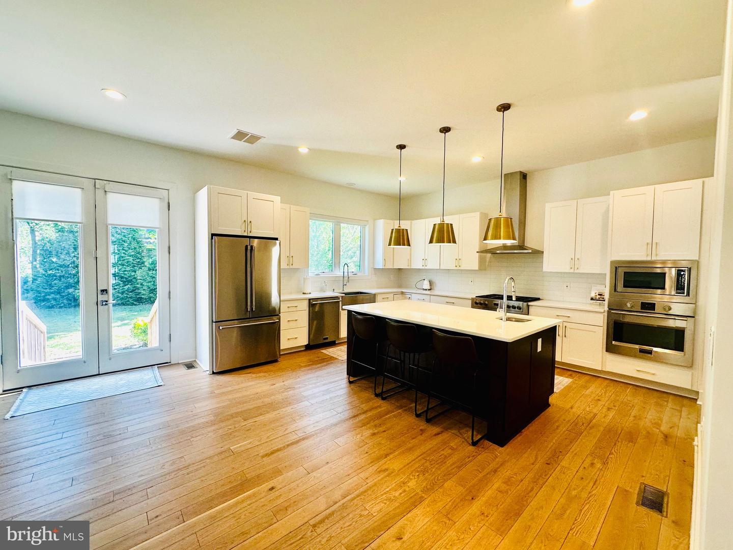 2033 GRIFFITH RD, FALLS CHURCH, Virginia 22043, 6 Bedrooms Bedrooms, ,5 BathroomsBathrooms,Residential,For sale,2033 GRIFFITH RD,VAFX2236646 MLS # VAFX2236646