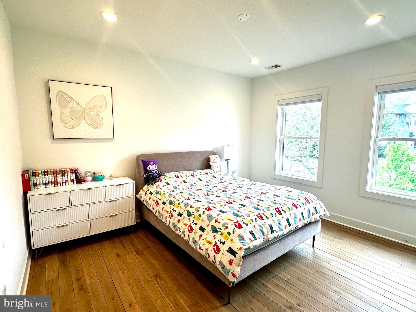 2033 GRIFFITH RD, FALLS CHURCH, Virginia 22043, 6 Bedrooms Bedrooms, ,5 BathroomsBathrooms,Residential,For sale,2033 GRIFFITH RD,VAFX2236646 MLS # VAFX2236646