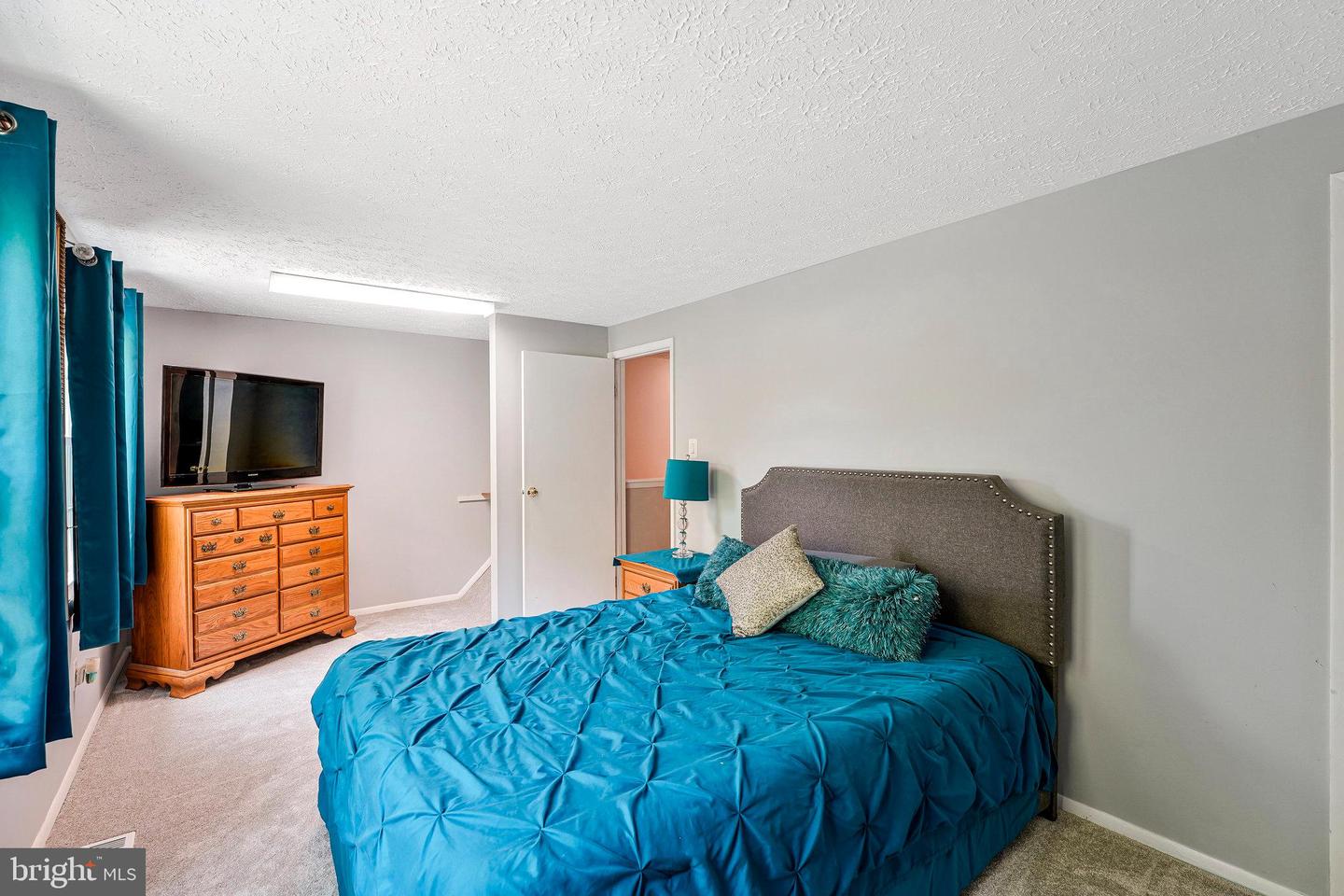 8177 WILLOWDALE CT, SPRINGFIELD, Virginia 22153, 3 Bedrooms Bedrooms, ,1 BathroomBathrooms,Residential,For sale,8177 WILLOWDALE CT,VAFX2236650 MLS # VAFX2236650