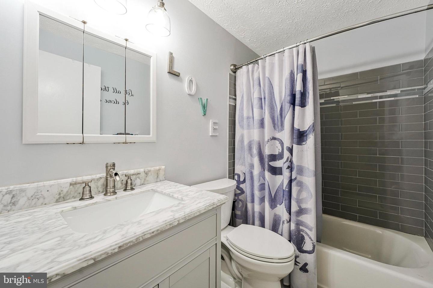 8177 WILLOWDALE CT, SPRINGFIELD, Virginia 22153, 3 Bedrooms Bedrooms, ,1 BathroomBathrooms,Residential,For sale,8177 WILLOWDALE CT,VAFX2236650 MLS # VAFX2236650