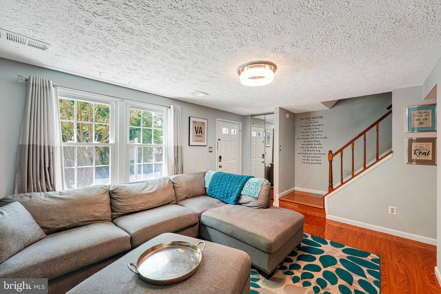 8177 WILLOWDALE CT, SPRINGFIELD, Virginia 22153, 3 Bedrooms Bedrooms, ,1 BathroomBathrooms,Residential,For sale,8177 WILLOWDALE CT,VAFX2236650 MLS # VAFX2236650