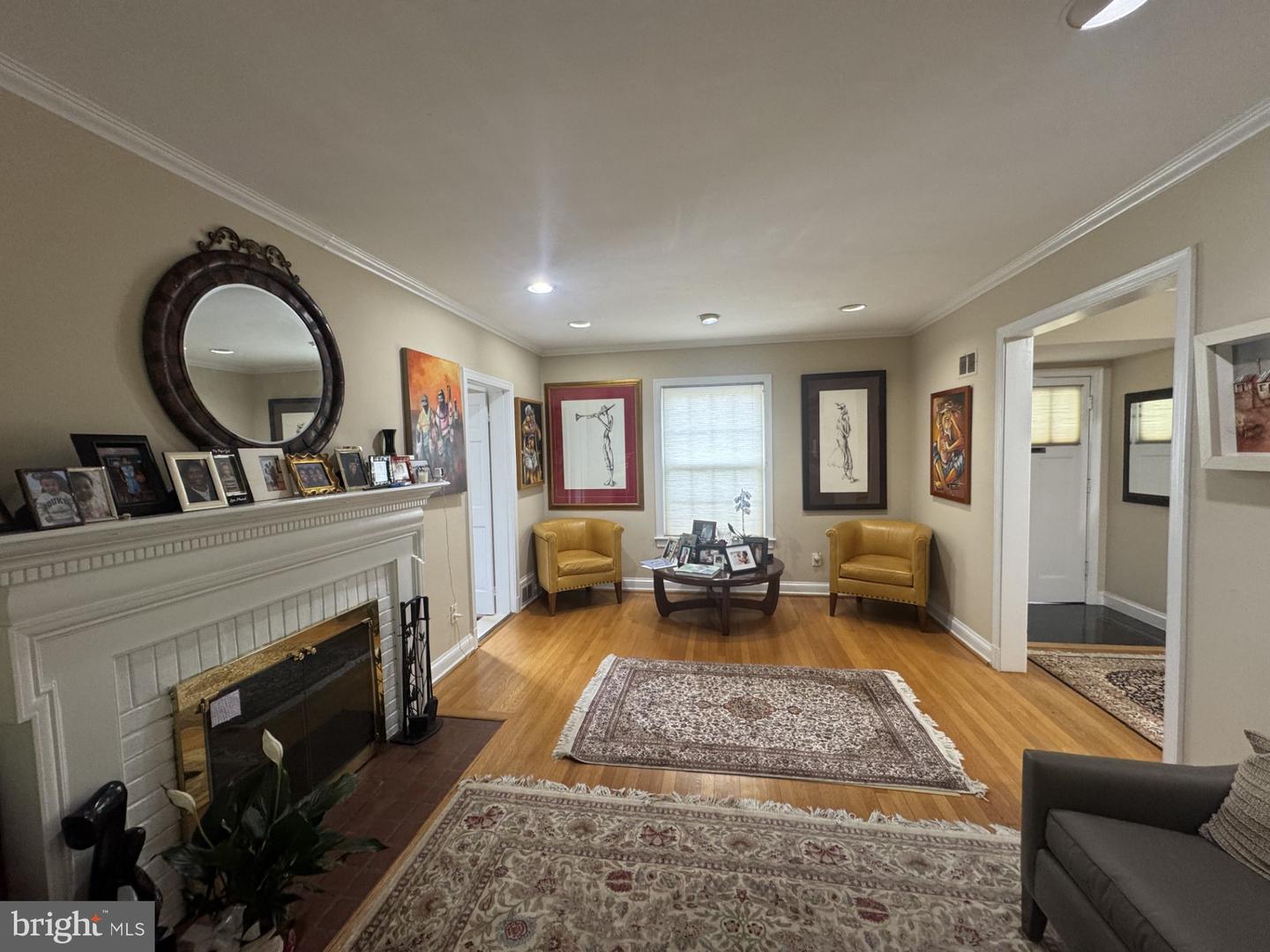 6679 32ND PL NW, WASHINGTON, District Of Columbia 20015, 4 Bedrooms Bedrooms, ,4 BathroomsBathrooms,Residential,For sale,6679 32ND PL NW,DCDC2197630 MLS # DCDC2197630