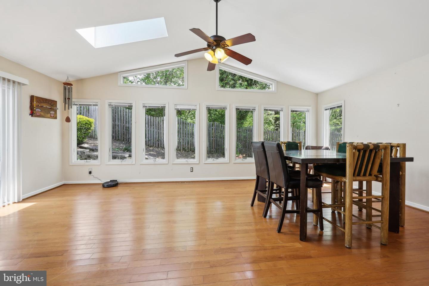 1533 MALVERN HILL PL, HERNDON, Virginia 20170, 4 Bedrooms Bedrooms, ,3 BathroomsBathrooms,Residential,For sale,1533 MALVERN HILL PL,VAFX2236760 MLS # VAFX2236760