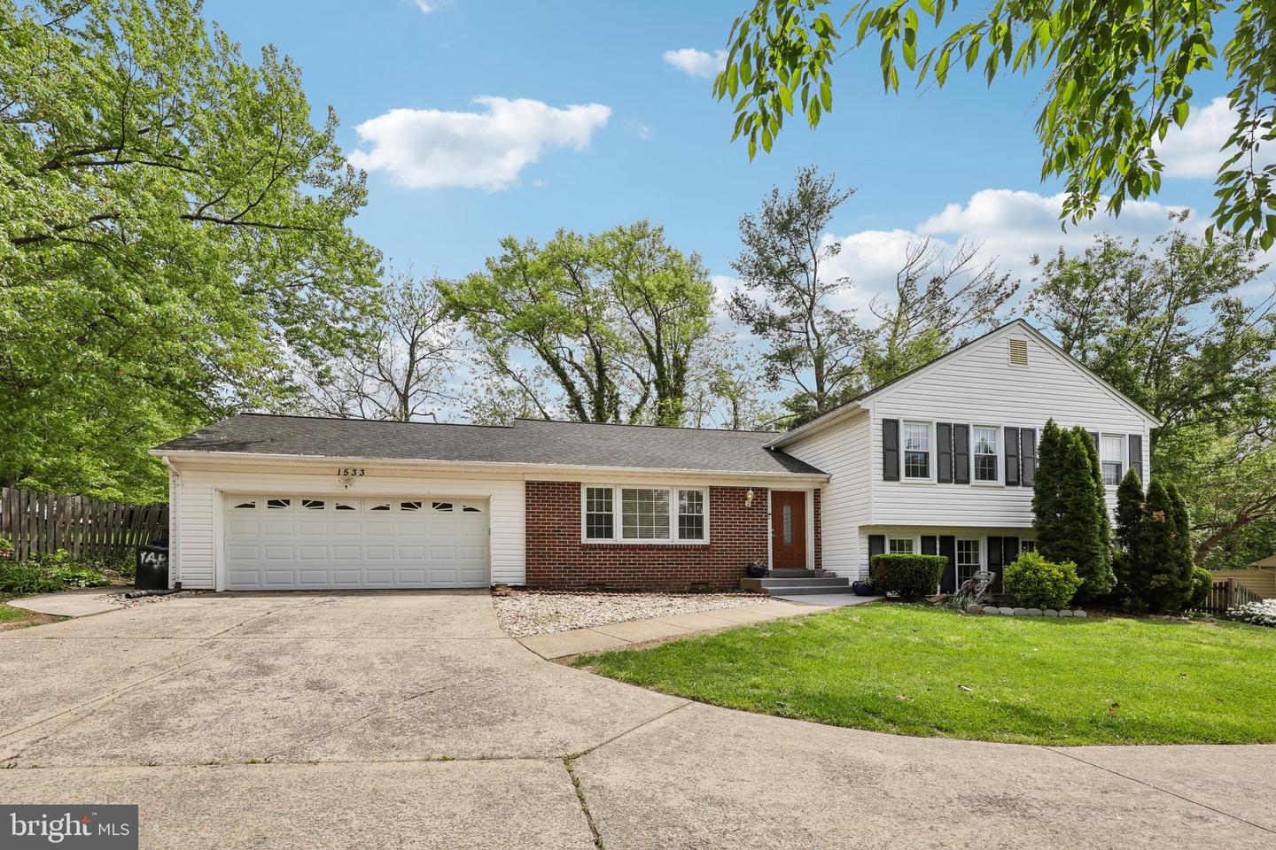 1533 MALVERN HILL PL, HERNDON, Virginia 20170, 4 Bedrooms Bedrooms, ,3 BathroomsBathrooms,Residential,For sale,1533 MALVERN HILL PL,VAFX2236760 MLS # VAFX2236760