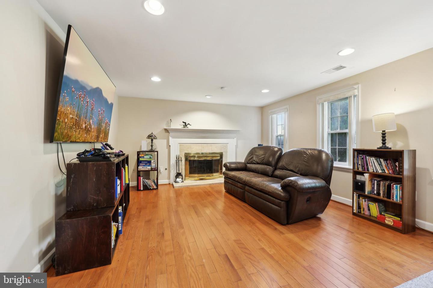 1533 MALVERN HILL PL, HERNDON, Virginia 20170, 4 Bedrooms Bedrooms, ,3 BathroomsBathrooms,Residential,For sale,1533 MALVERN HILL PL,VAFX2236760 MLS # VAFX2236760